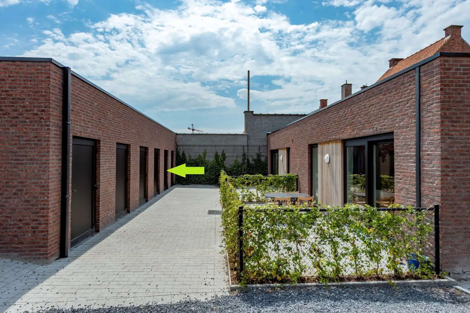 GEZELLIG APPARTEMENT IN HARTJE ROESELARE VOORZIEN VAN ALLE COMFORT! foto 11