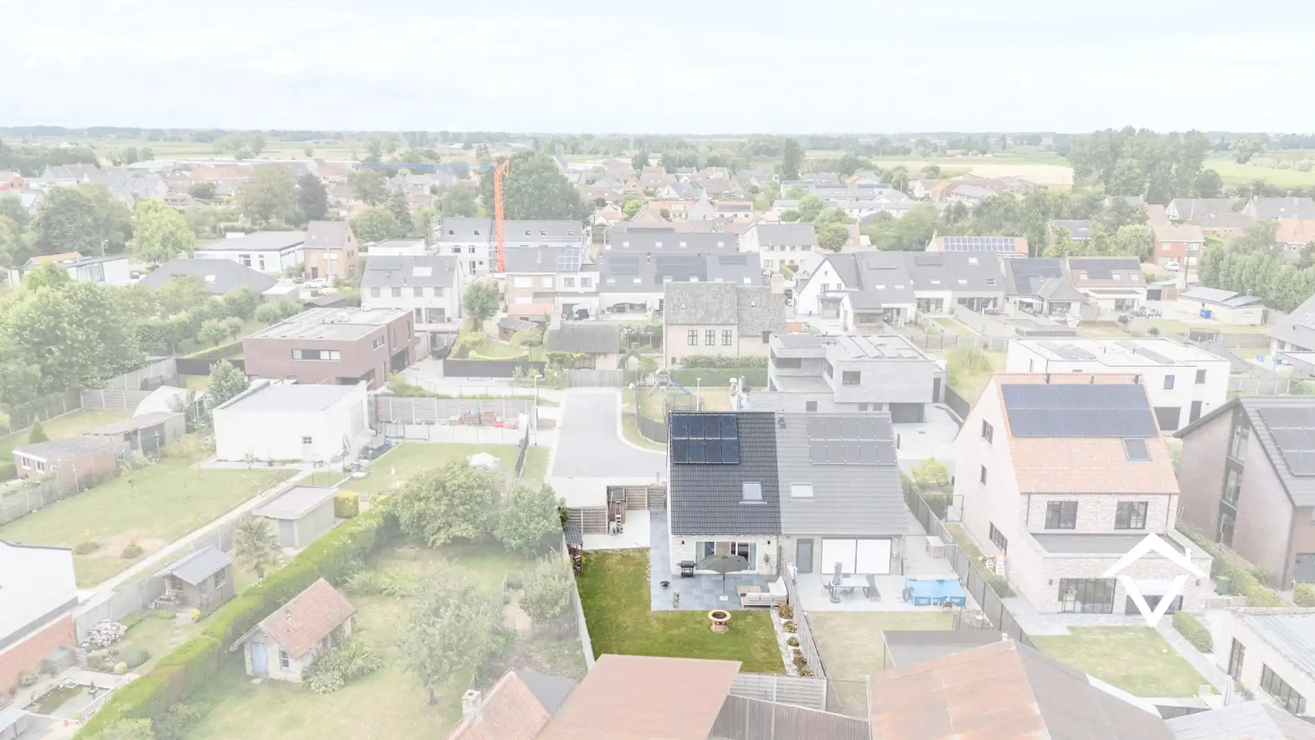 Recente halfopen bebouwing (2019) in rustige, doodlopende straat te Koekelare foto 26