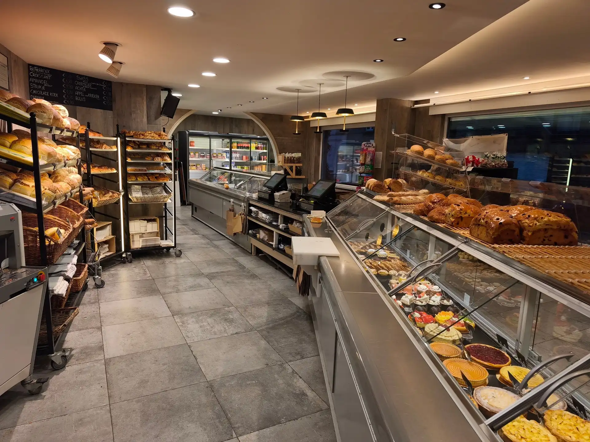 Veelzijdig handelspand met woonst te koop in Vilvoorde centrum foto 6