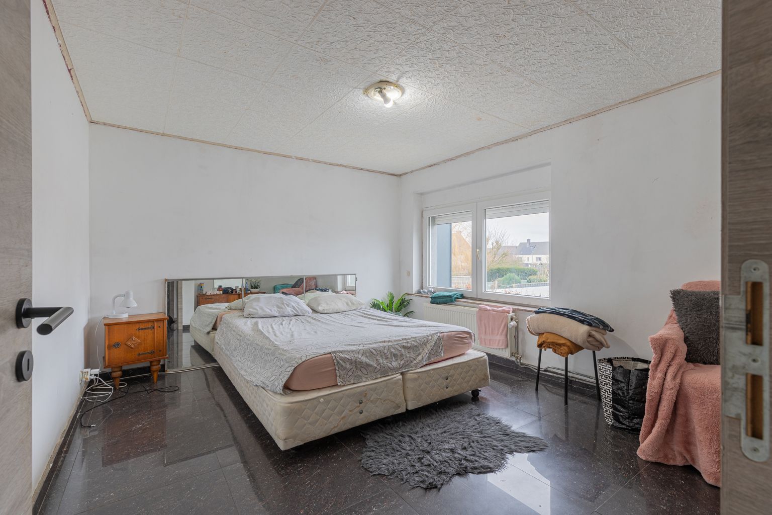 Goed gelegen gezinswoning met 5slpk in Opwijk centrum! foto 9