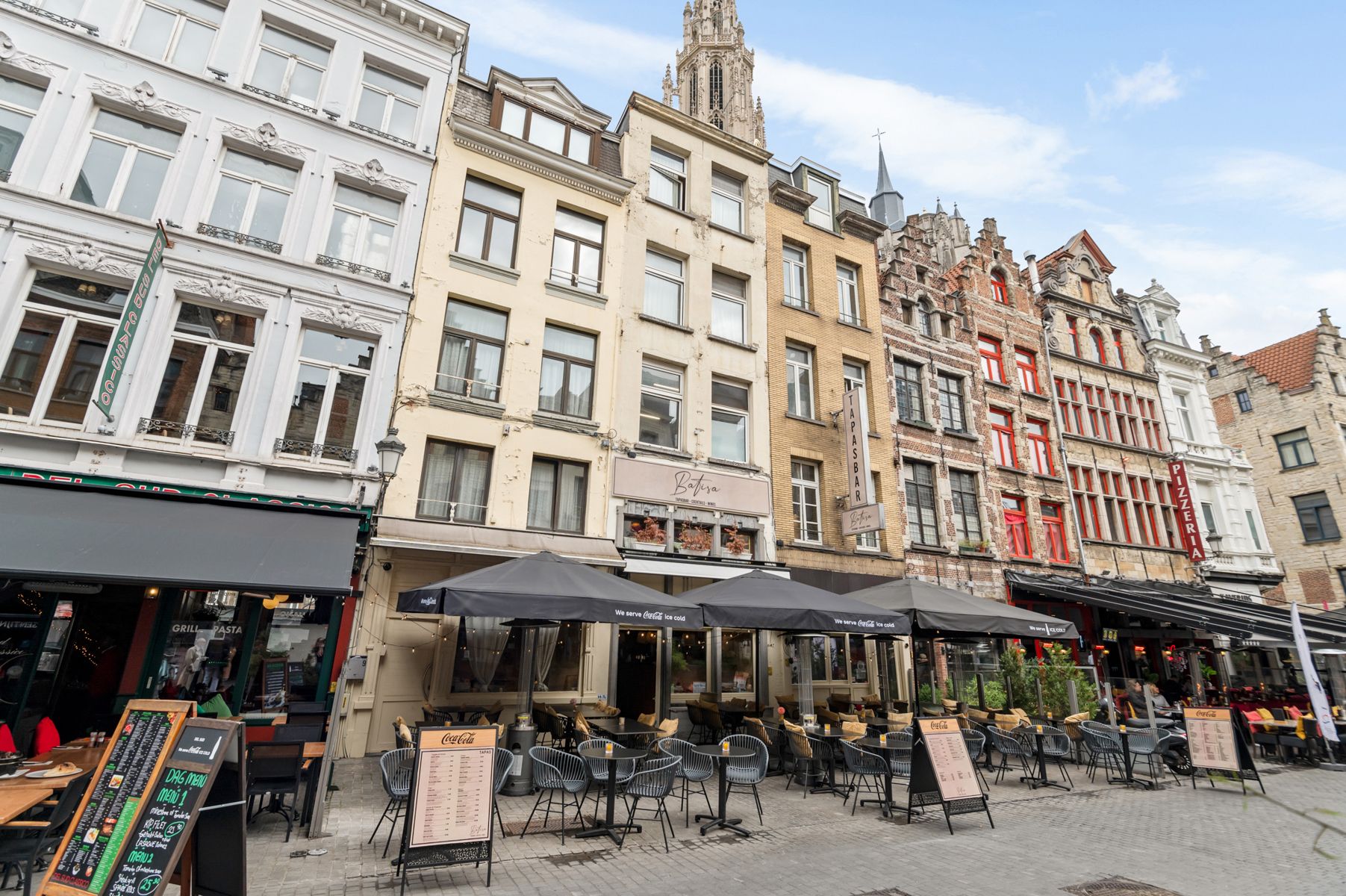 Twee handelshuizen, eindeloze mogelijkheden foto 4