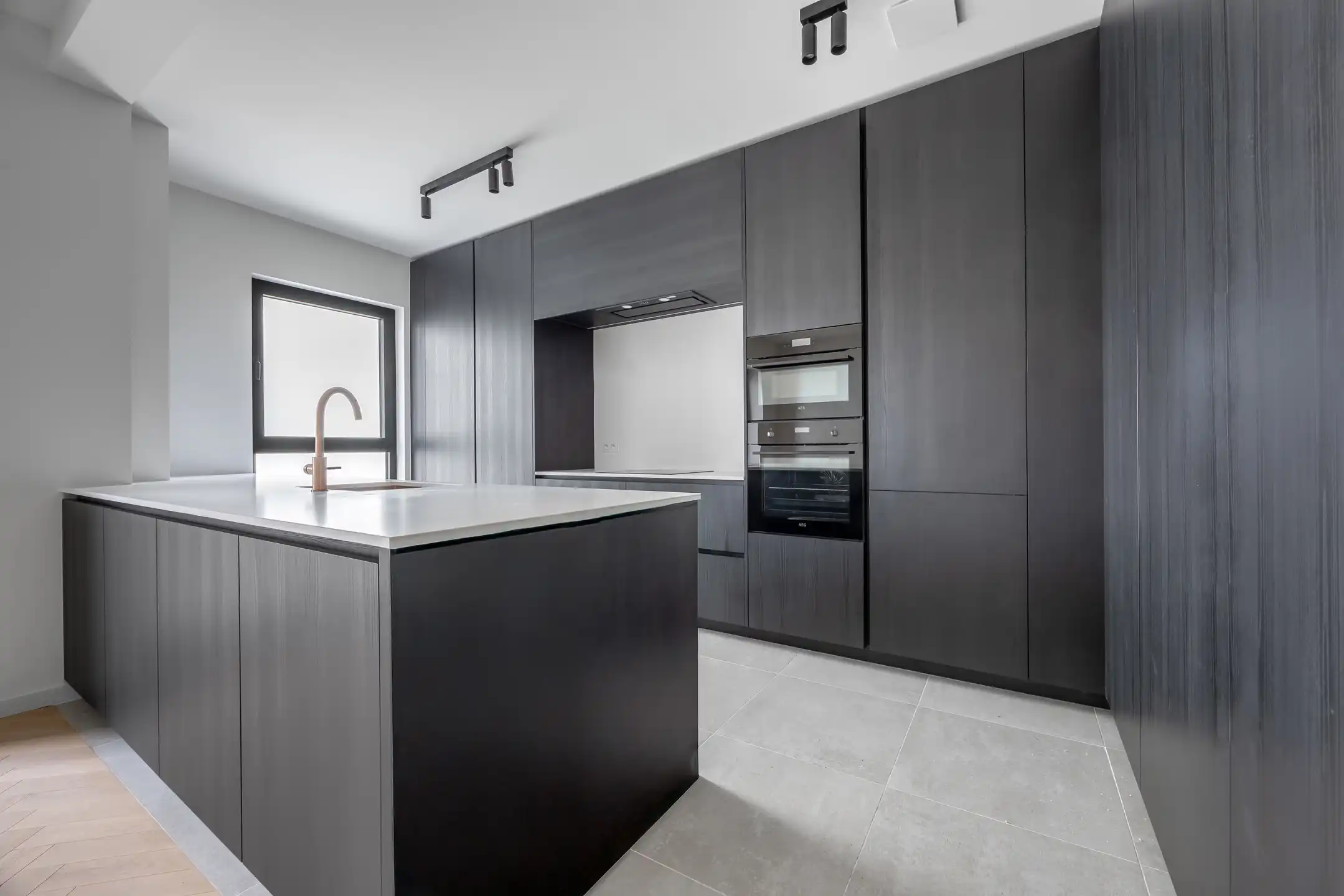 2 slaapkamerappartement nabij Groen Kwartier foto 2