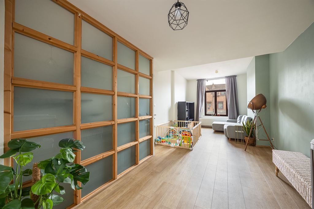 Charmante woning met stadstuin - de ideale starterswoning foto 2