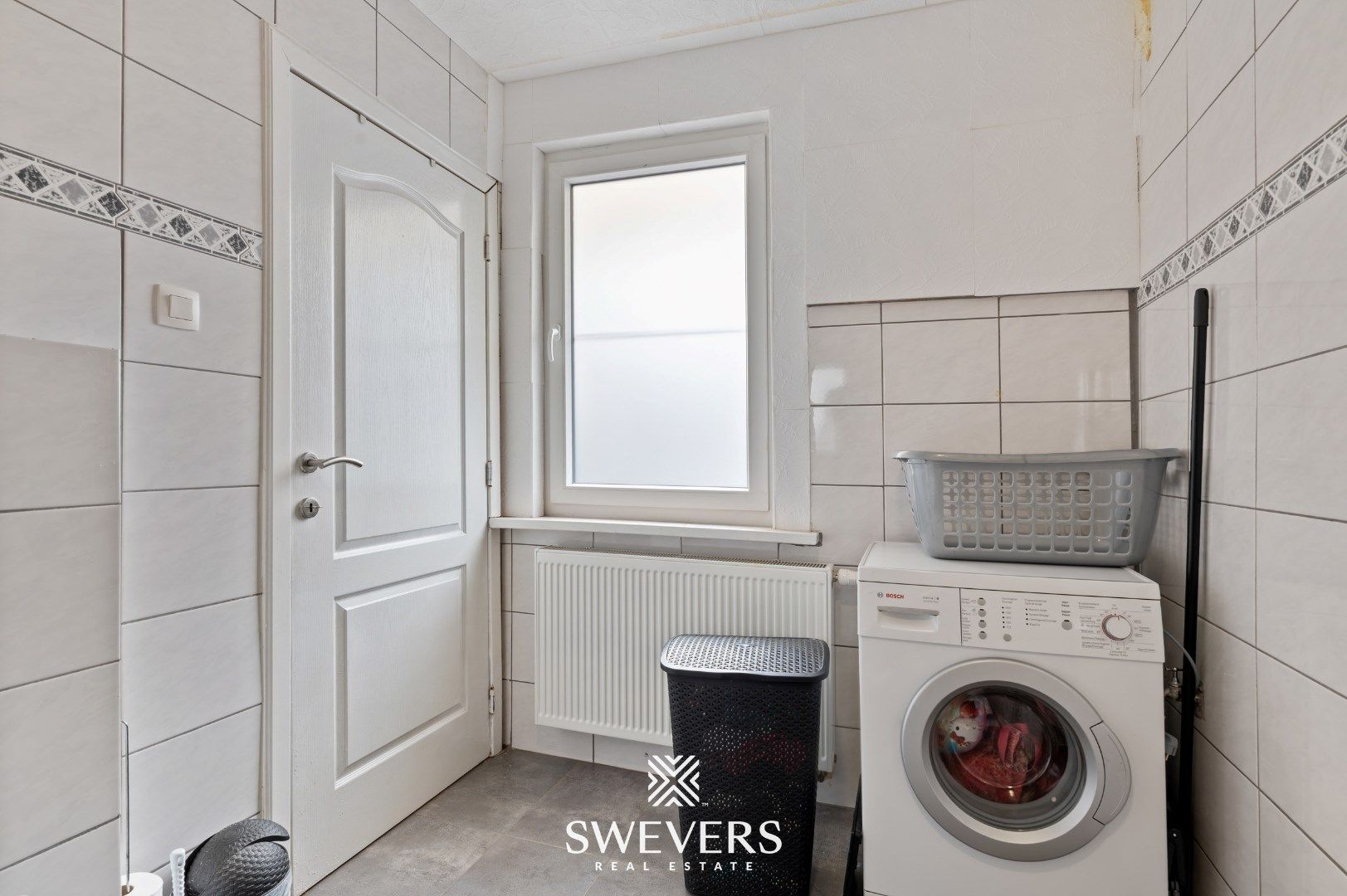 Charmante woning met Handelspand te Leopoldsburg foto 11