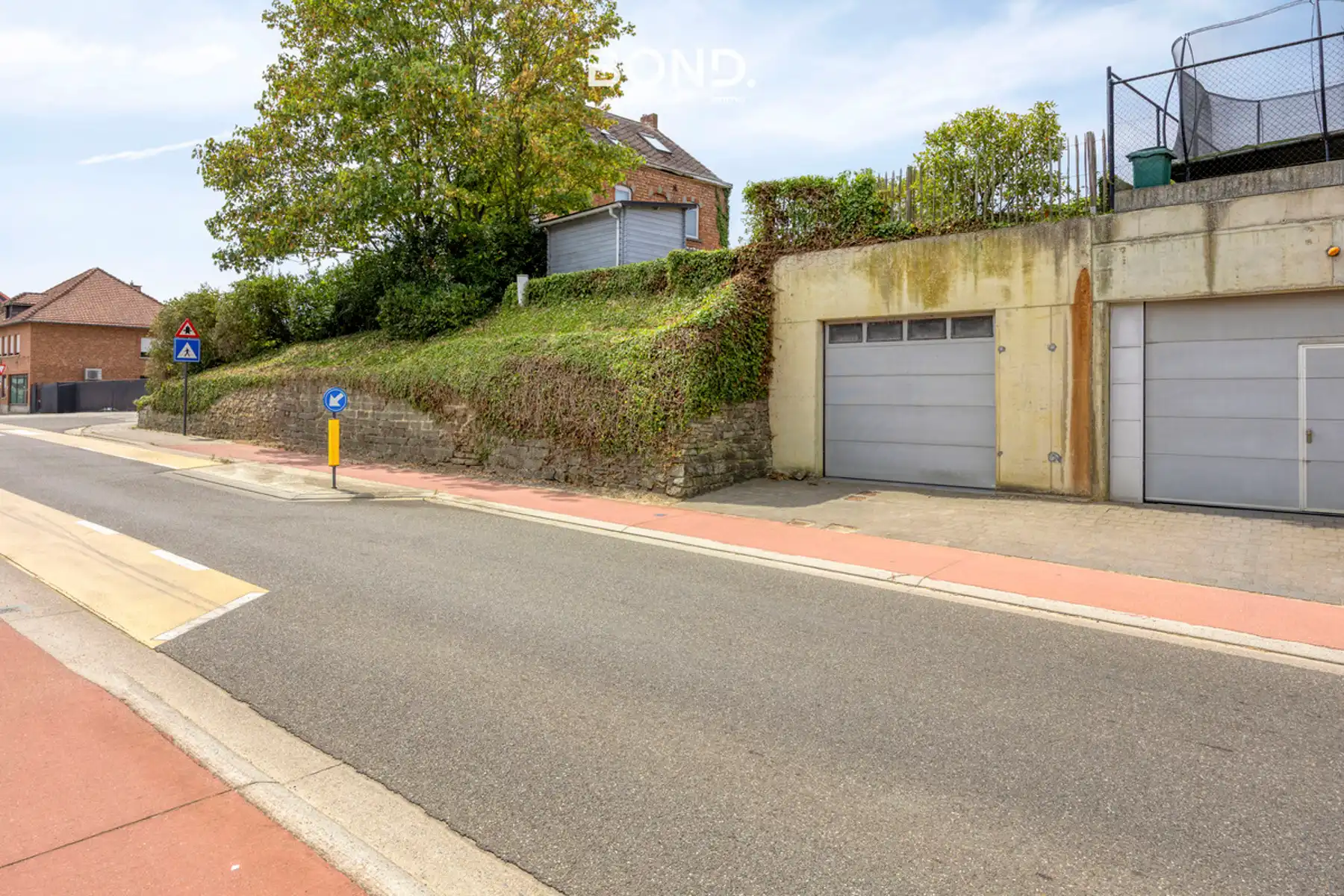 Woning met magazijn foto 4