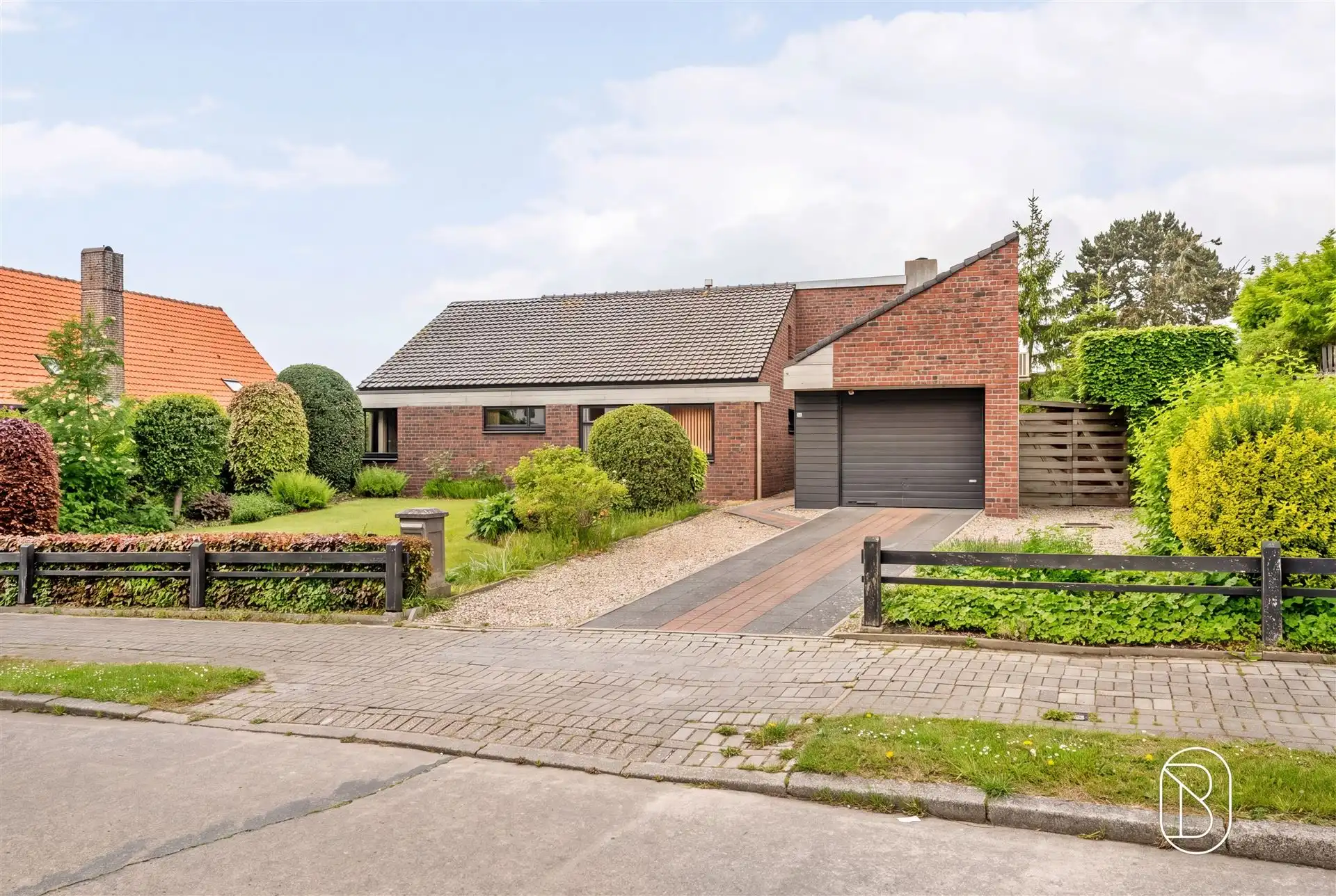 Mooi gelegen karaktervolle villa met tuin! foto 8