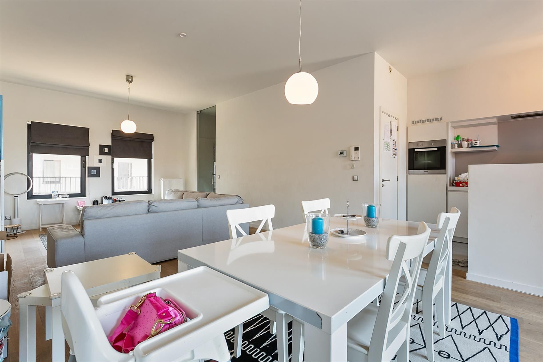 Ruim appartement met 3 slaapkamers en staanplaats foto 9