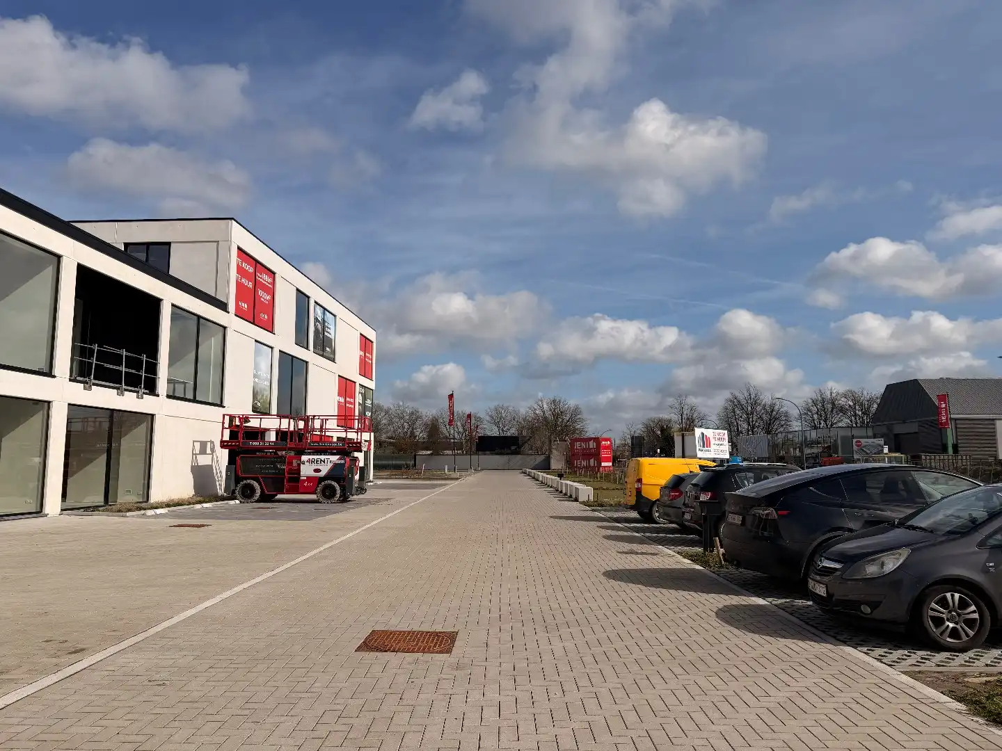 Nieuwbouw magazijn ±1.200 m² op toplocatie in bedrijvenpark De Zwaan – Schoten! foto 4