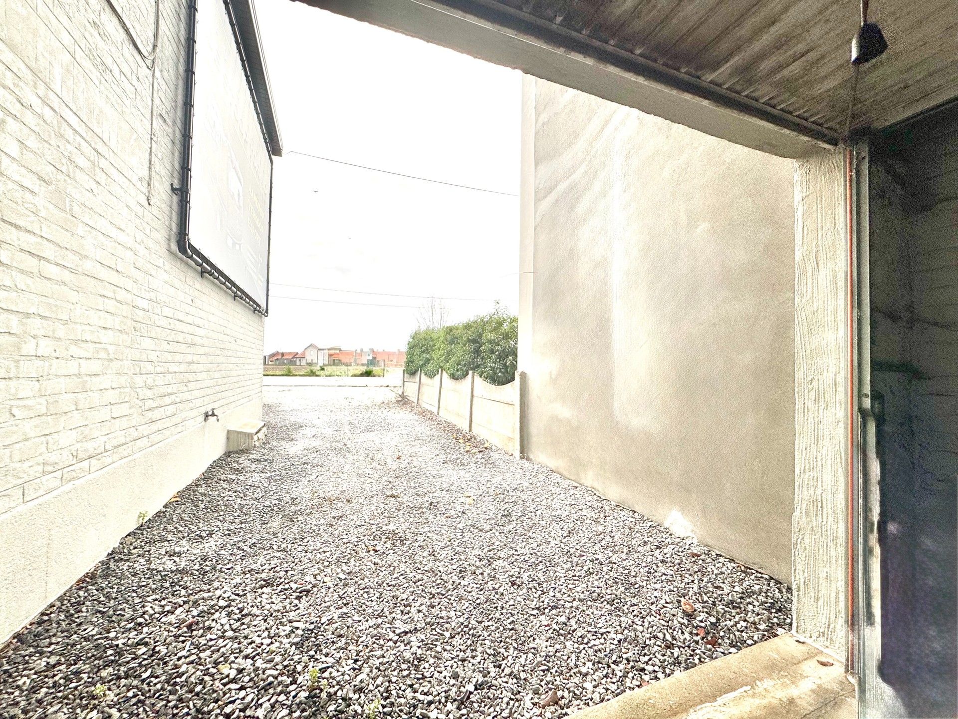 WONING MET TUIN & GARAGE OP 240 M² foto 14