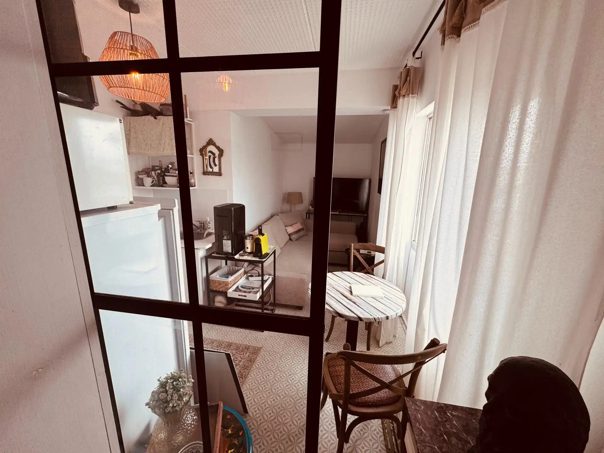 Gezellige bemeubelde studio met terras in Park Atlantis – De Haan. foto 4