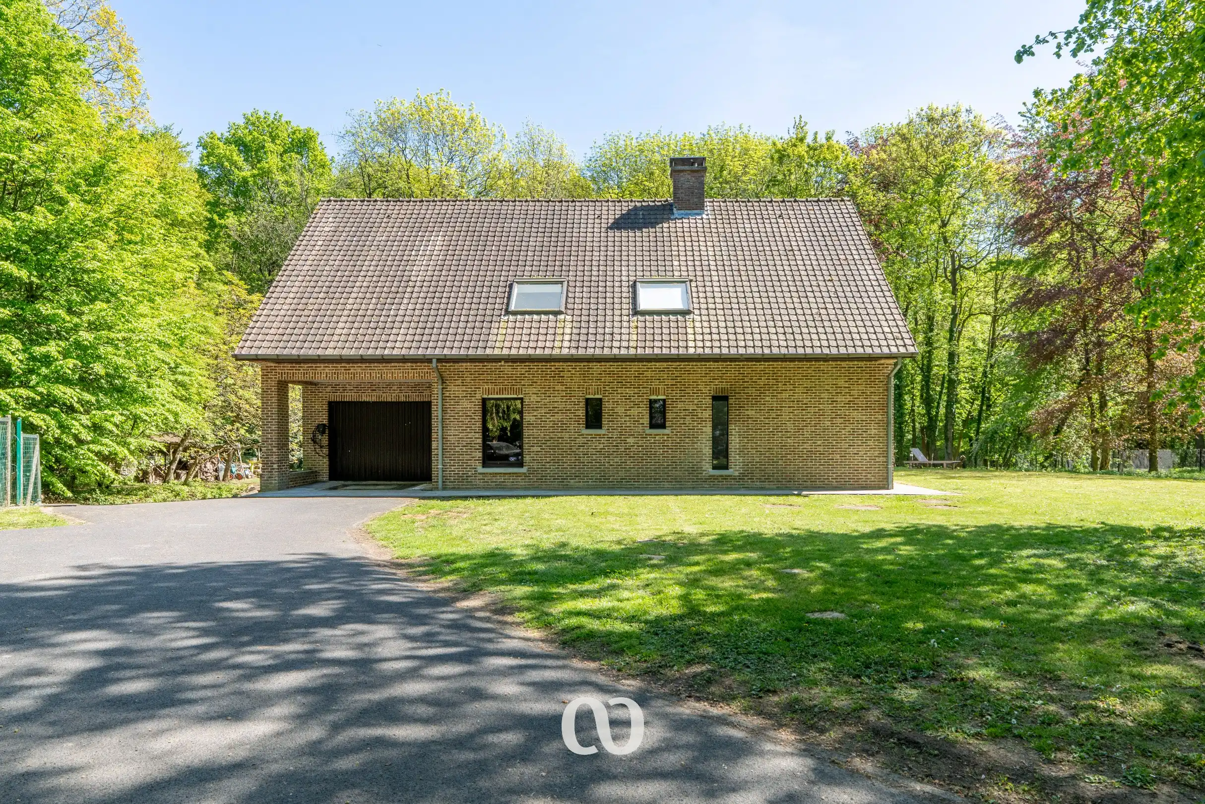 Uitzonderlijk gelegen woning op 5.000 m² met 5 slaapkamers en volledige privacy foto 25
