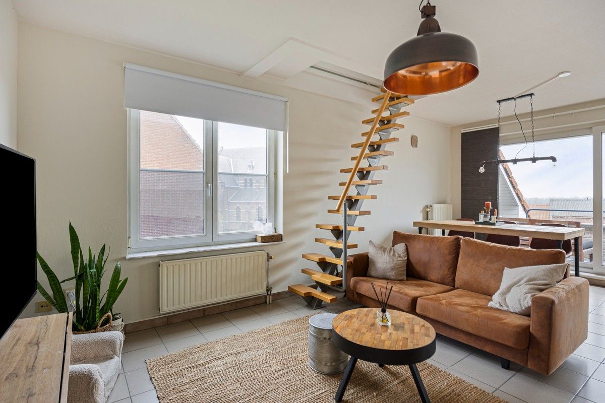 Gezellig duplex appartement met 3 slaapkamers in Residentie Zilverpand te Gellik, Lanaken foto 8