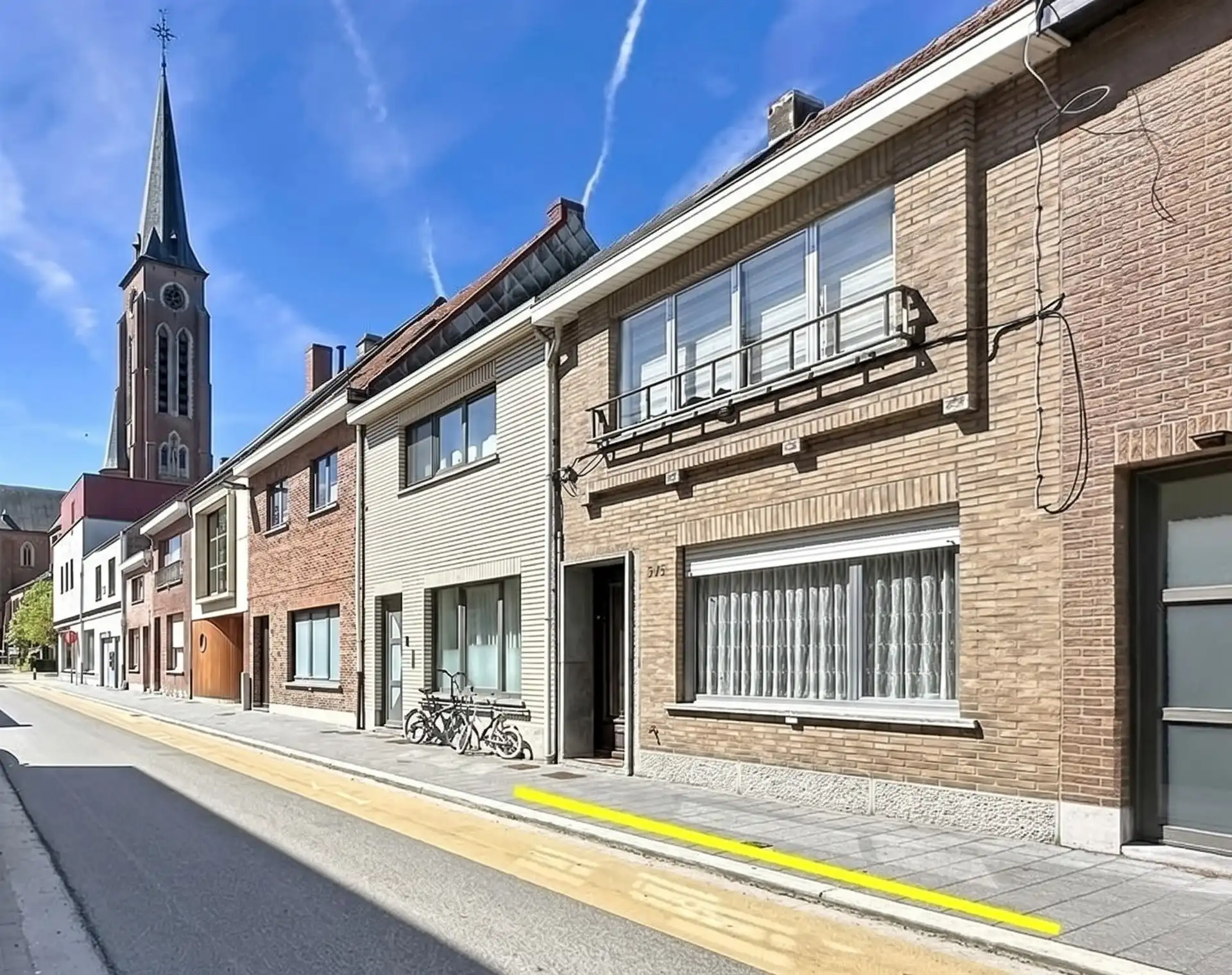 Hoofdfoto van de publicatie: Gezinswoning met 3 slaapkamers in hartje Sint-Niklaas