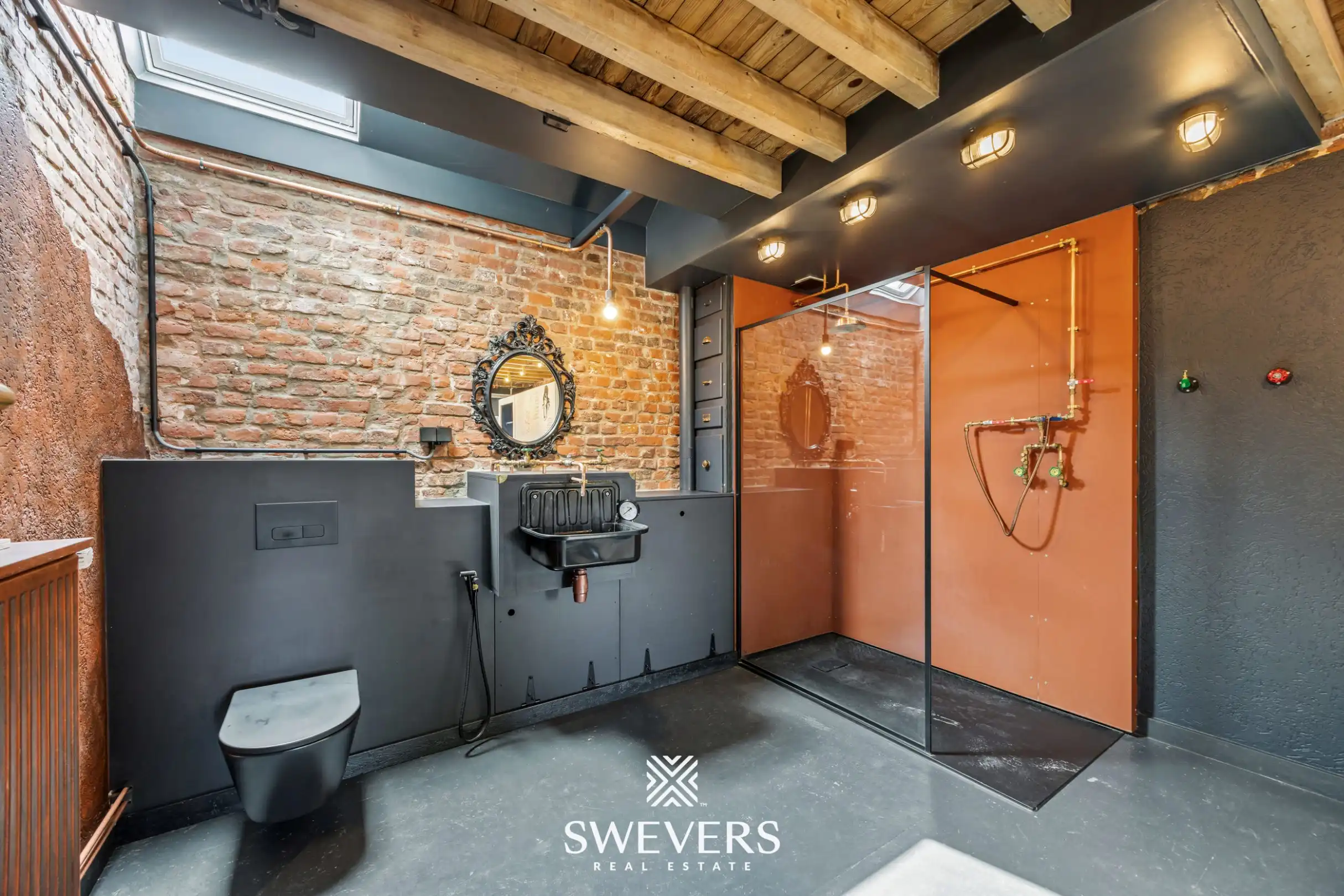 Unieke karaktervolle woning met modern comfort, 3 slaapkamers en zuidgerichte tuin in Borgloon   foto 23