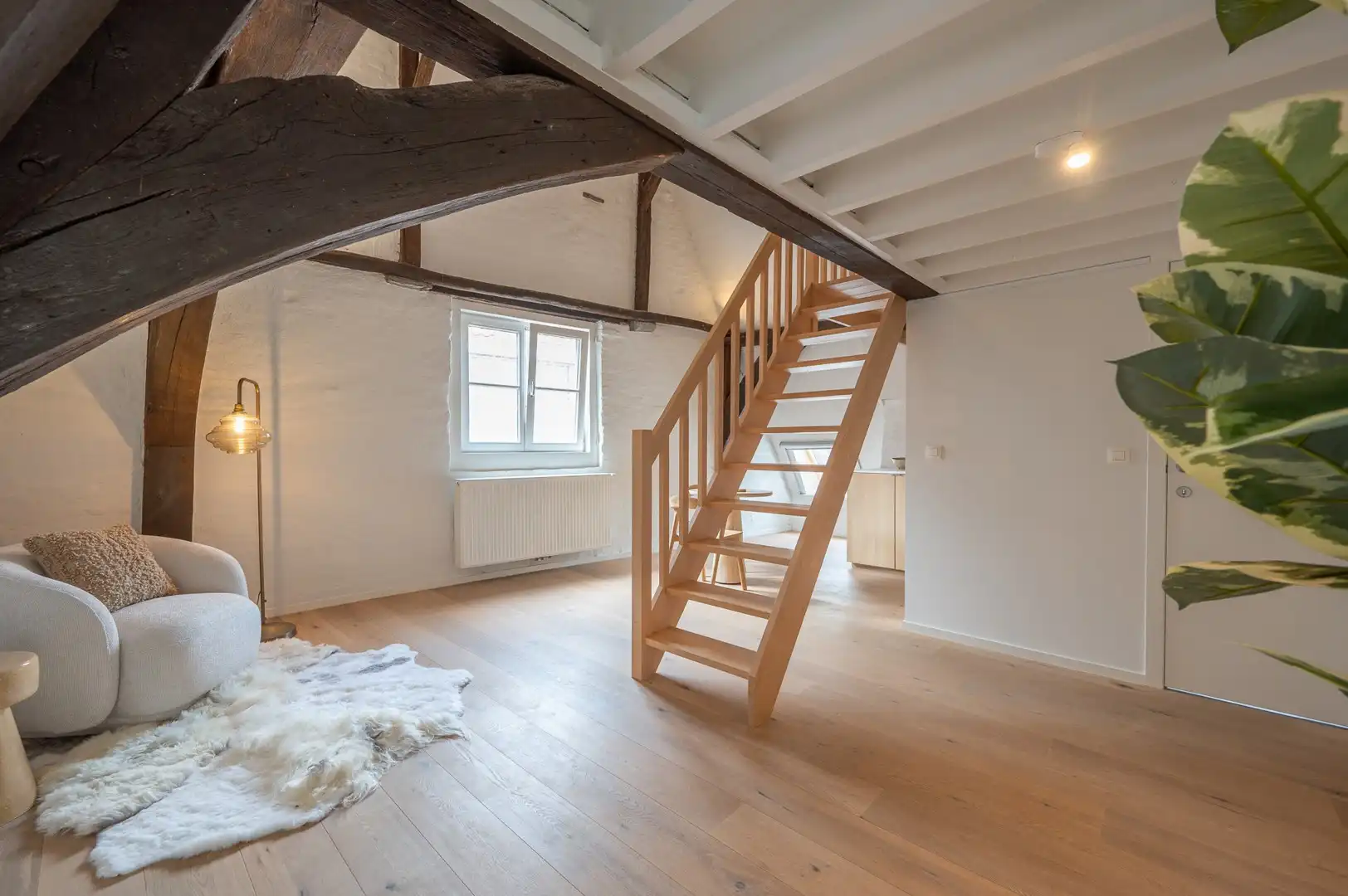 Bijzondere charmewoning met aparte duplex studio op topligging foto 19