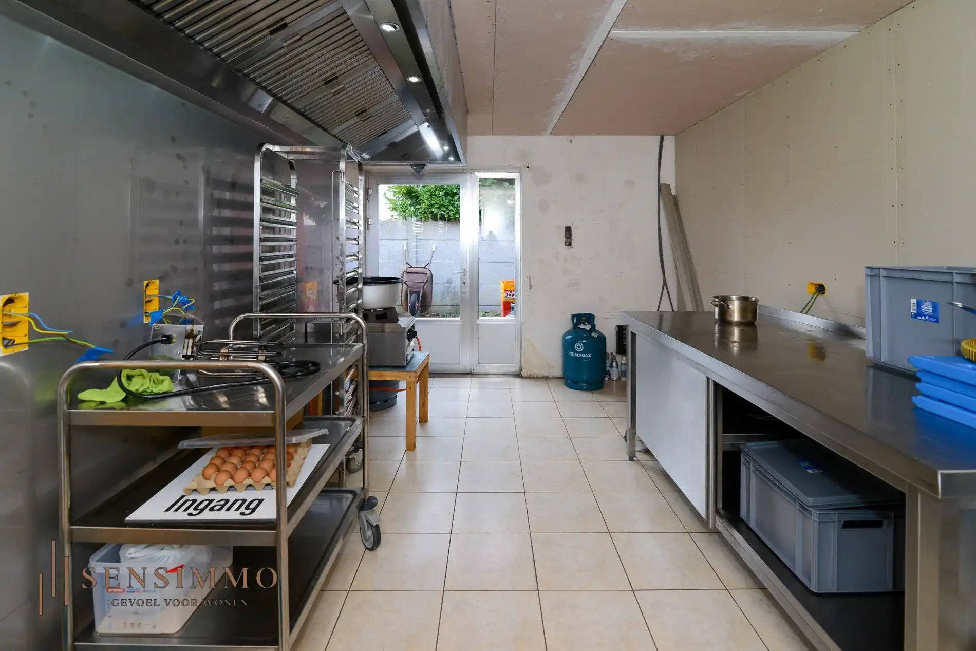 Ruime vrijstaande woning met 4 slaapkamers op 6a66 perceel te Boxbergheide Genk foto 15