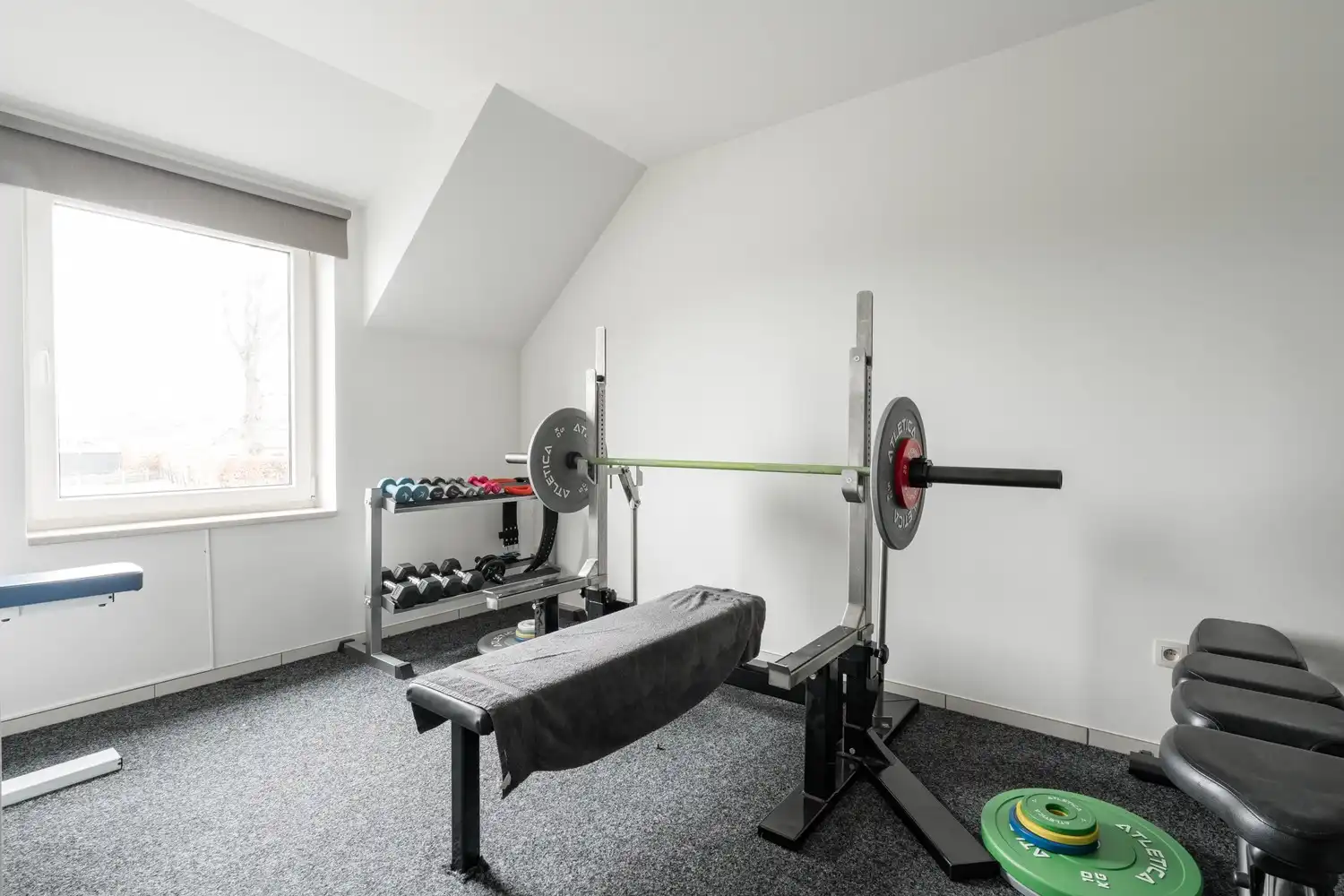Zeer ruime en energiezuinige woning nabij het centrum van Lindel-Overpelt foto 25