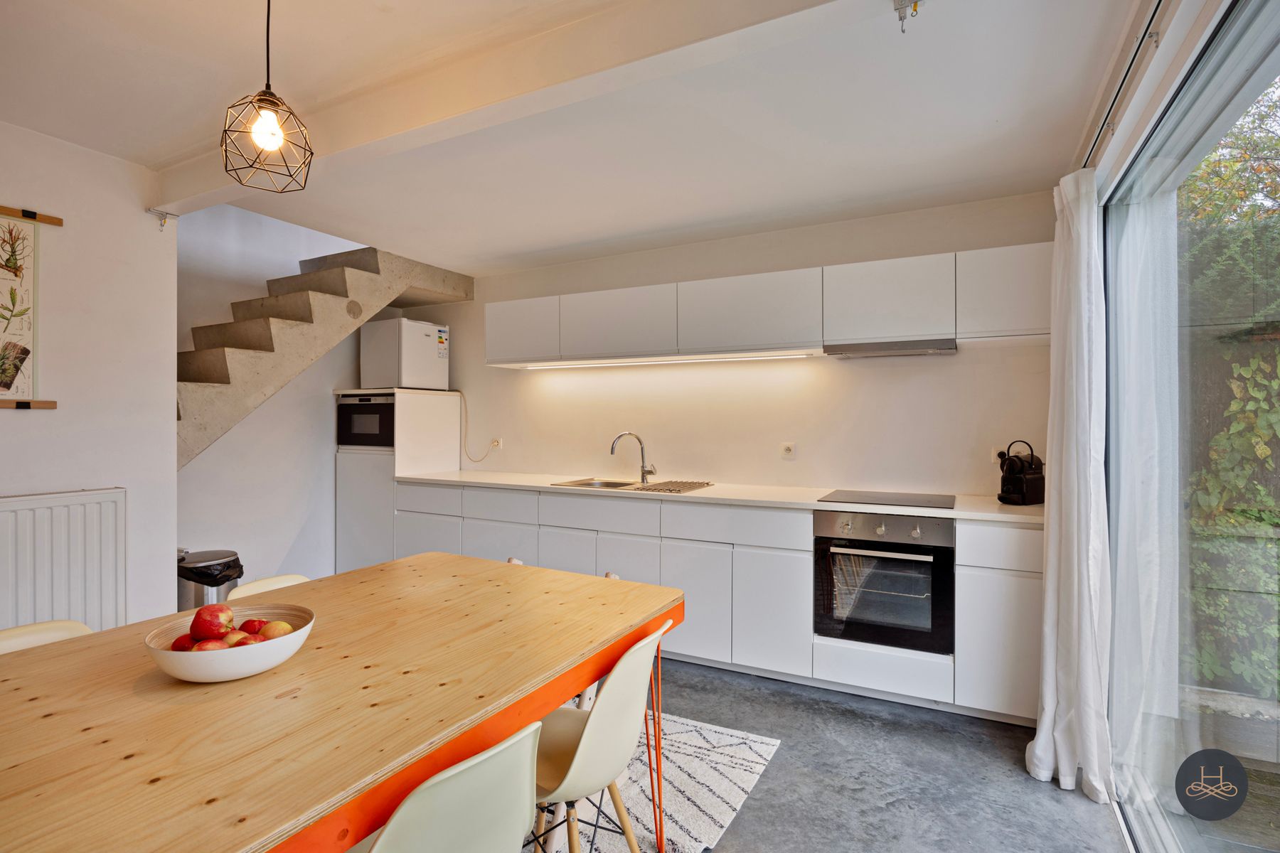 Instapklaar duplex-appartement met tuin foto 6