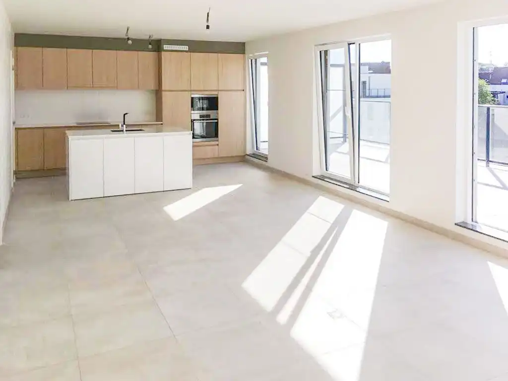 Een uiterst aangename, ruime penthouse te Halle! foto 7