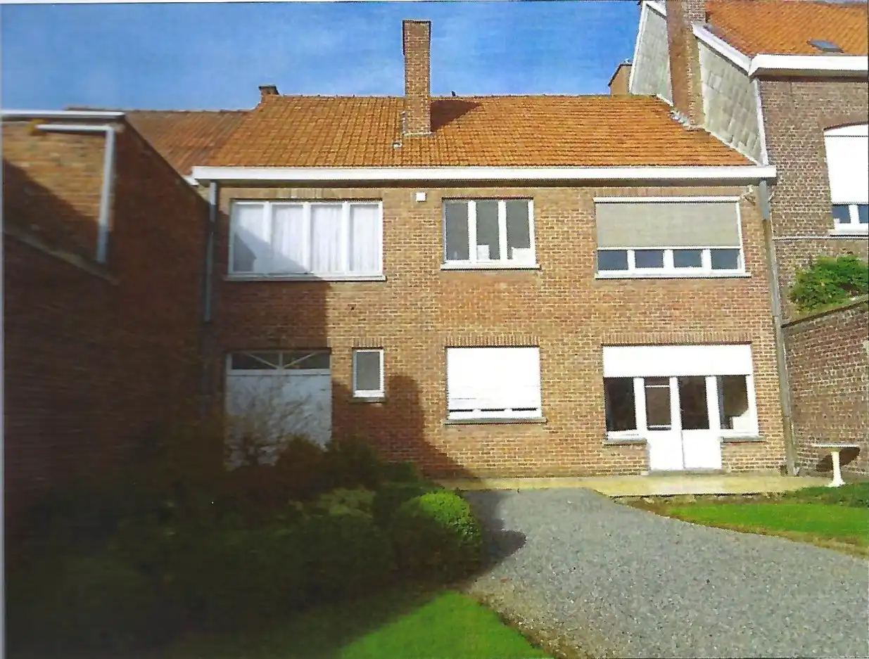 Karakter woning op de Doorniksesteenweg met 4 slks, tuin en garage. foto 19