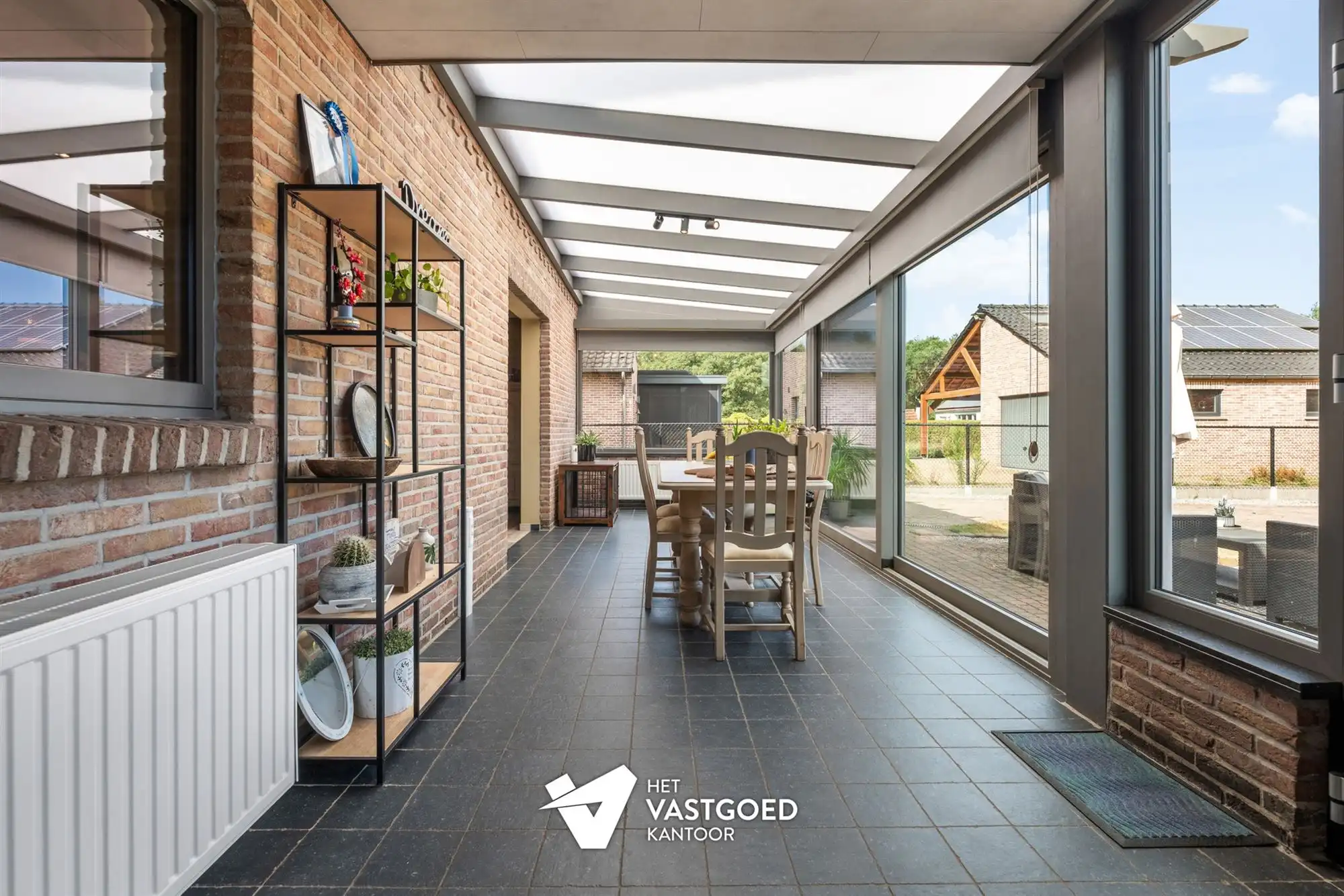 GERENOVEERDE WONING MET 3 SLAAPKAMERS UITERST RUSTIG GELEGEN TE HEPPEN foto 13