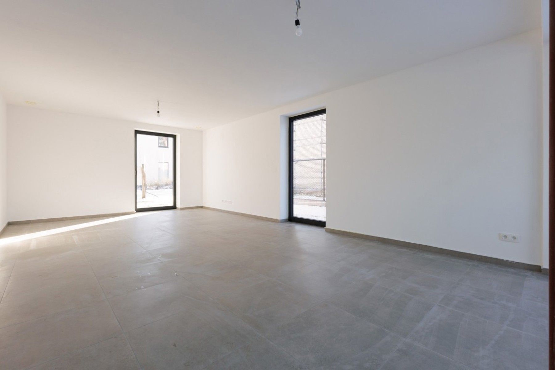 Ruime nieuwbouwwoning foto 6