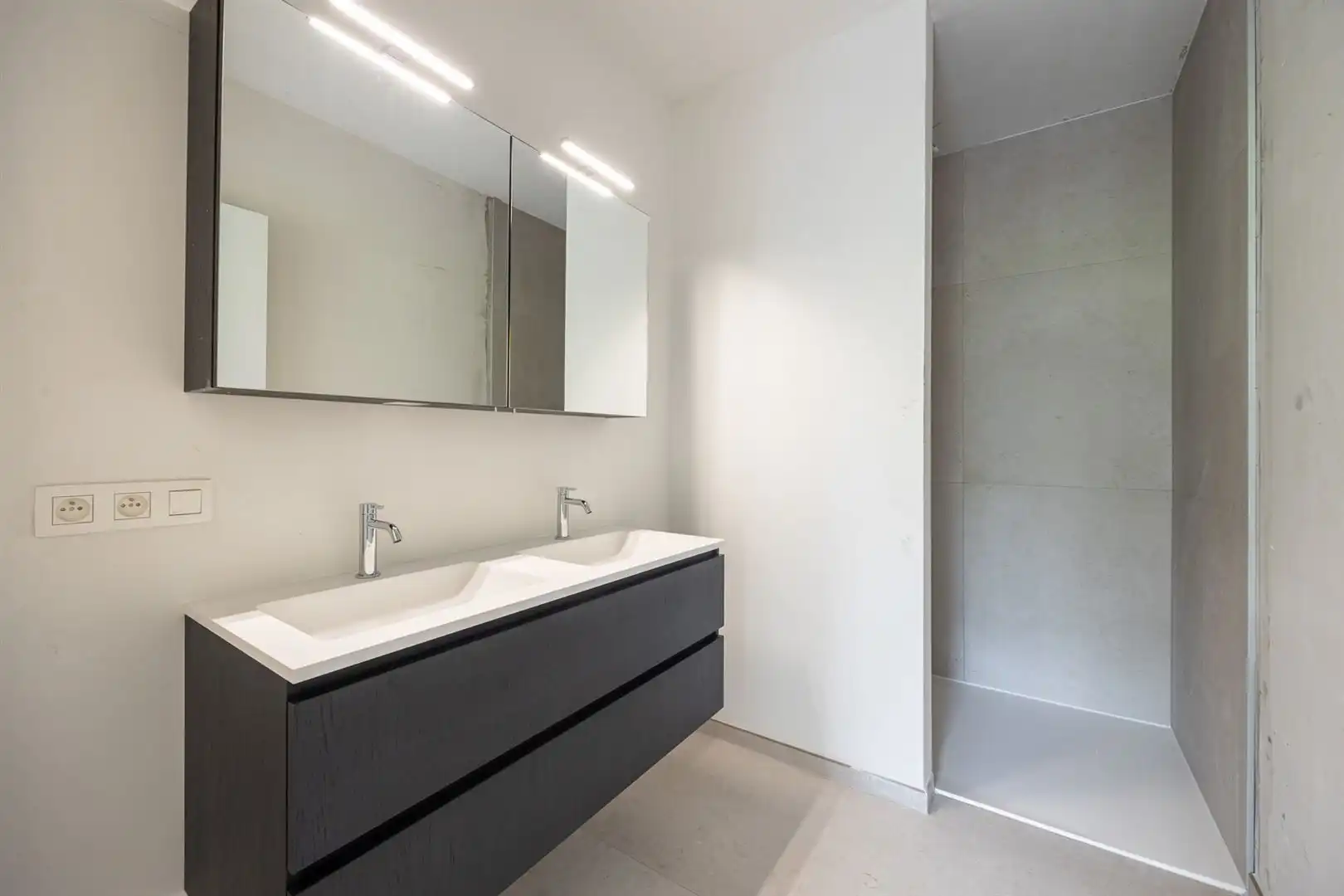 Duurzame, halfopen nieuwbouwbouwing op zuidwest perceel.  foto 26