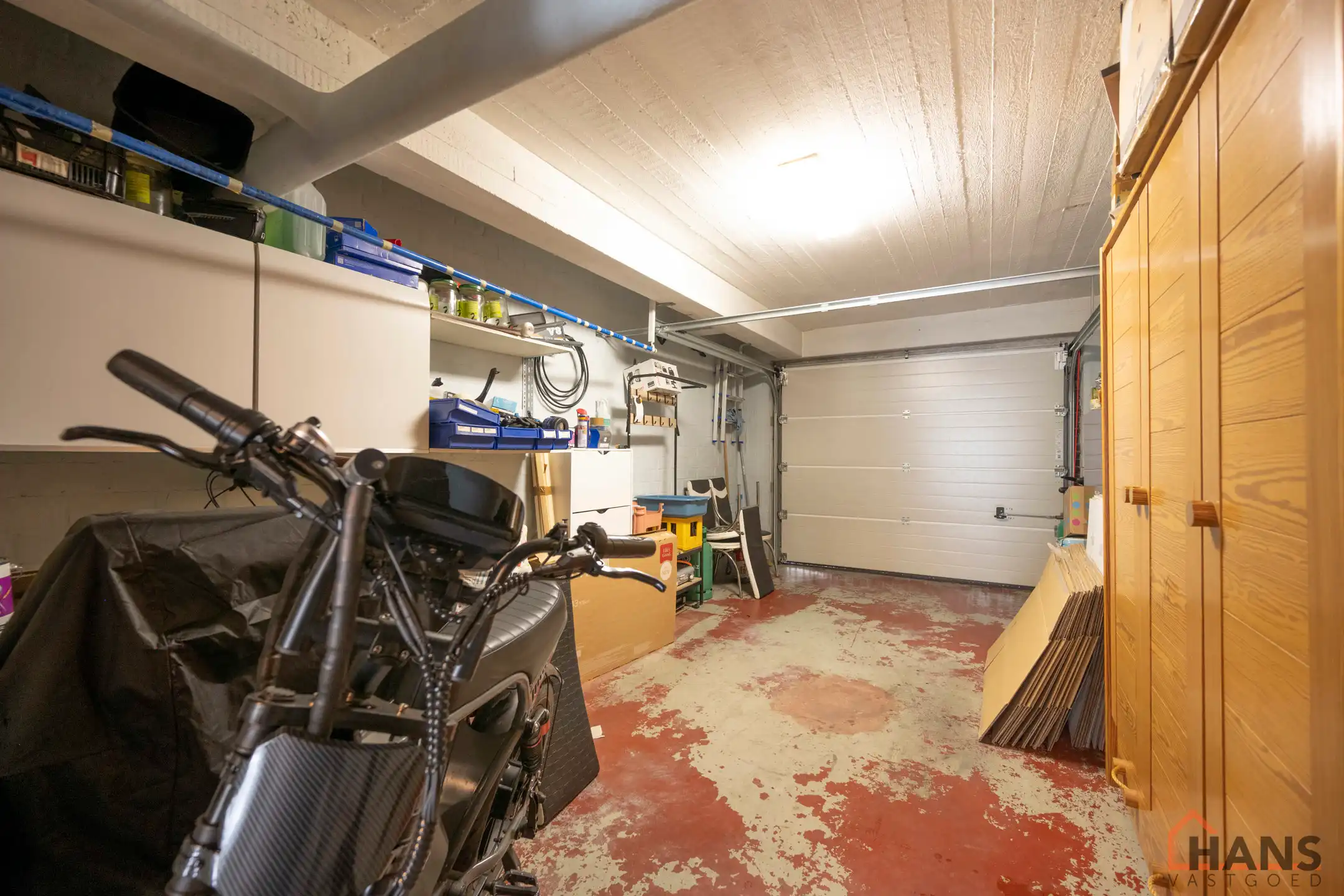 Instapklaar appartement met garage. foto 12