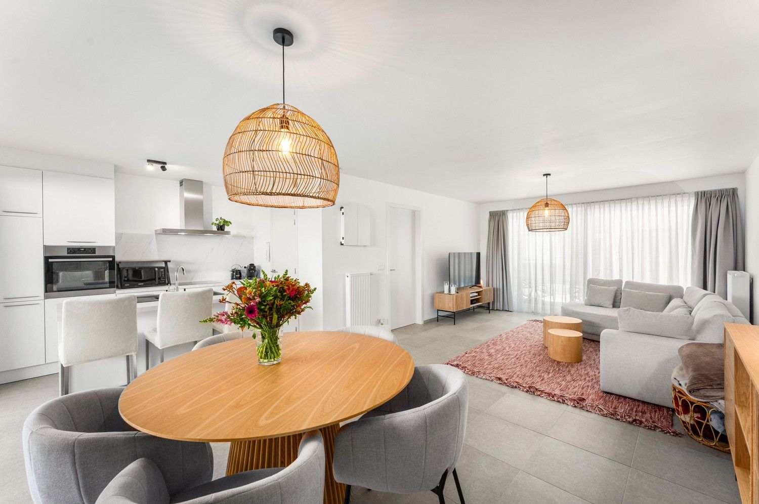 Gelijkvloers appartement te Ruiselede. foto 3