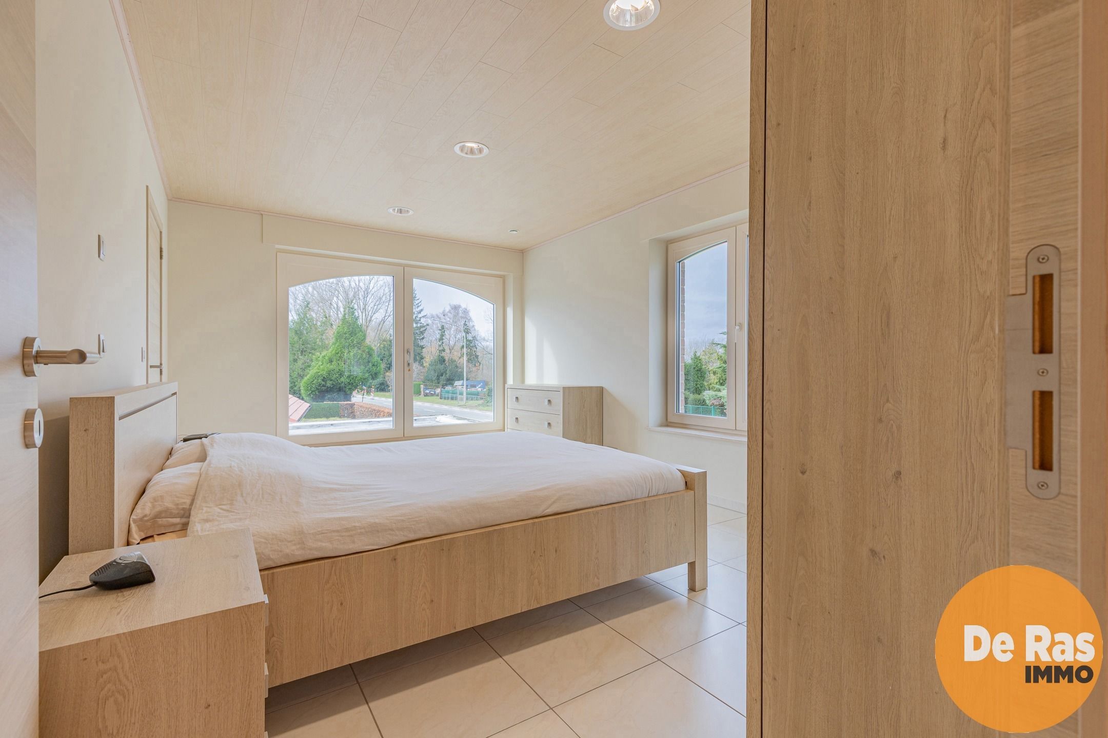 WETTEREN- Ruime, comfortabele 4-gevelwoning centrum Wetteren foto 17