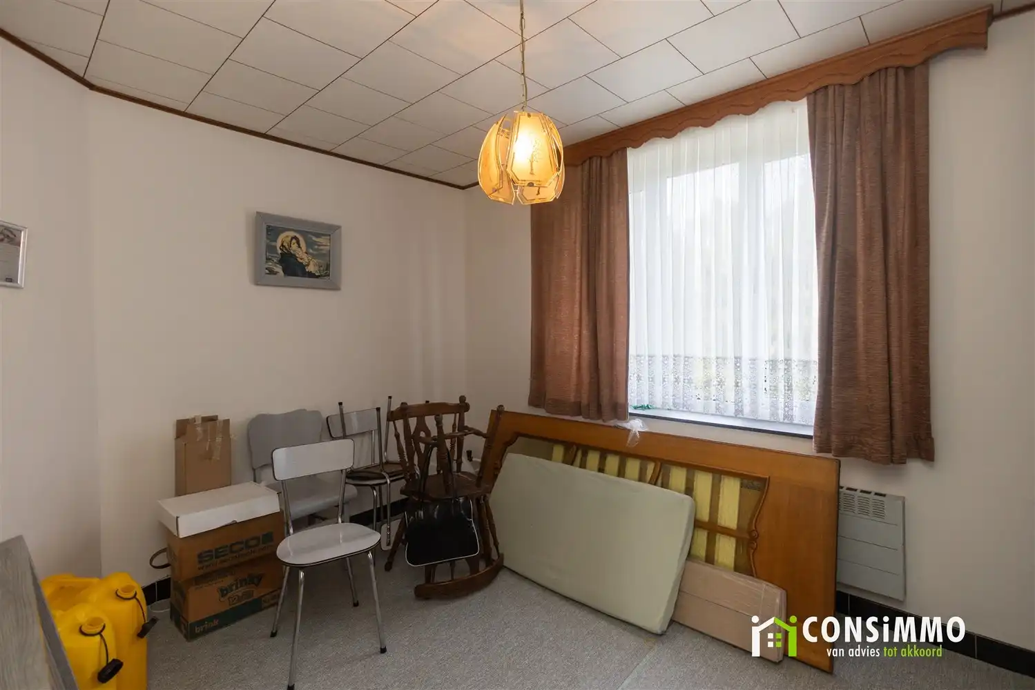 Te renoveren gezinswoning met 4 slaapkamers, tuin en garage in Genk-Zwartberg foto 20
