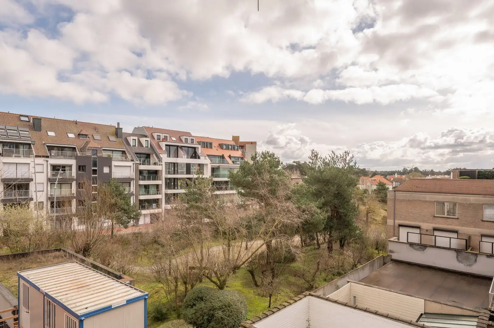 Pied-à-terre heel goed gelegen in het centrum van Knokke, op enkele passen van de zee en de winkels. foto 17
