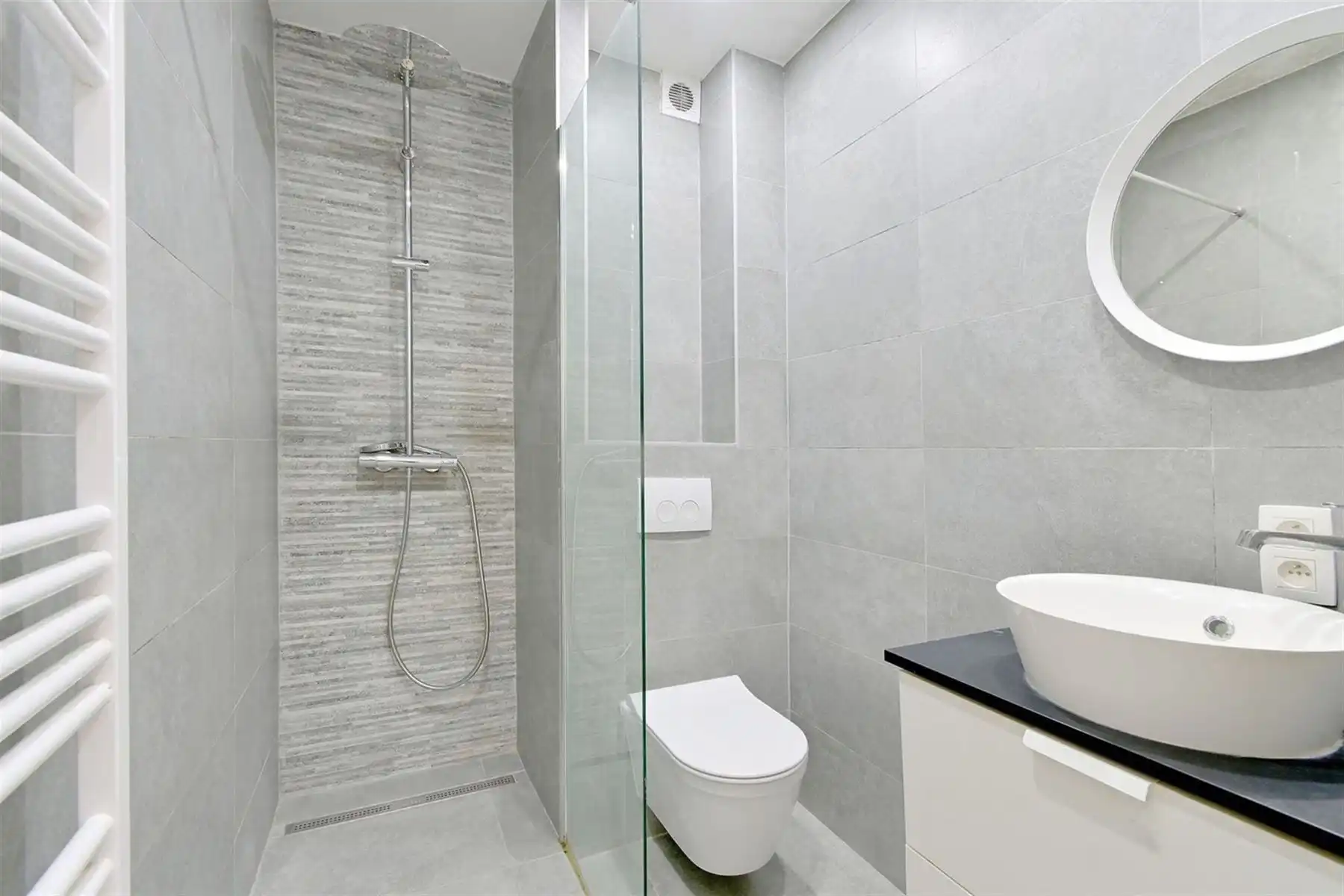 Modern 3-slaapkamerappartement te Deurne-Zuid! foto 11