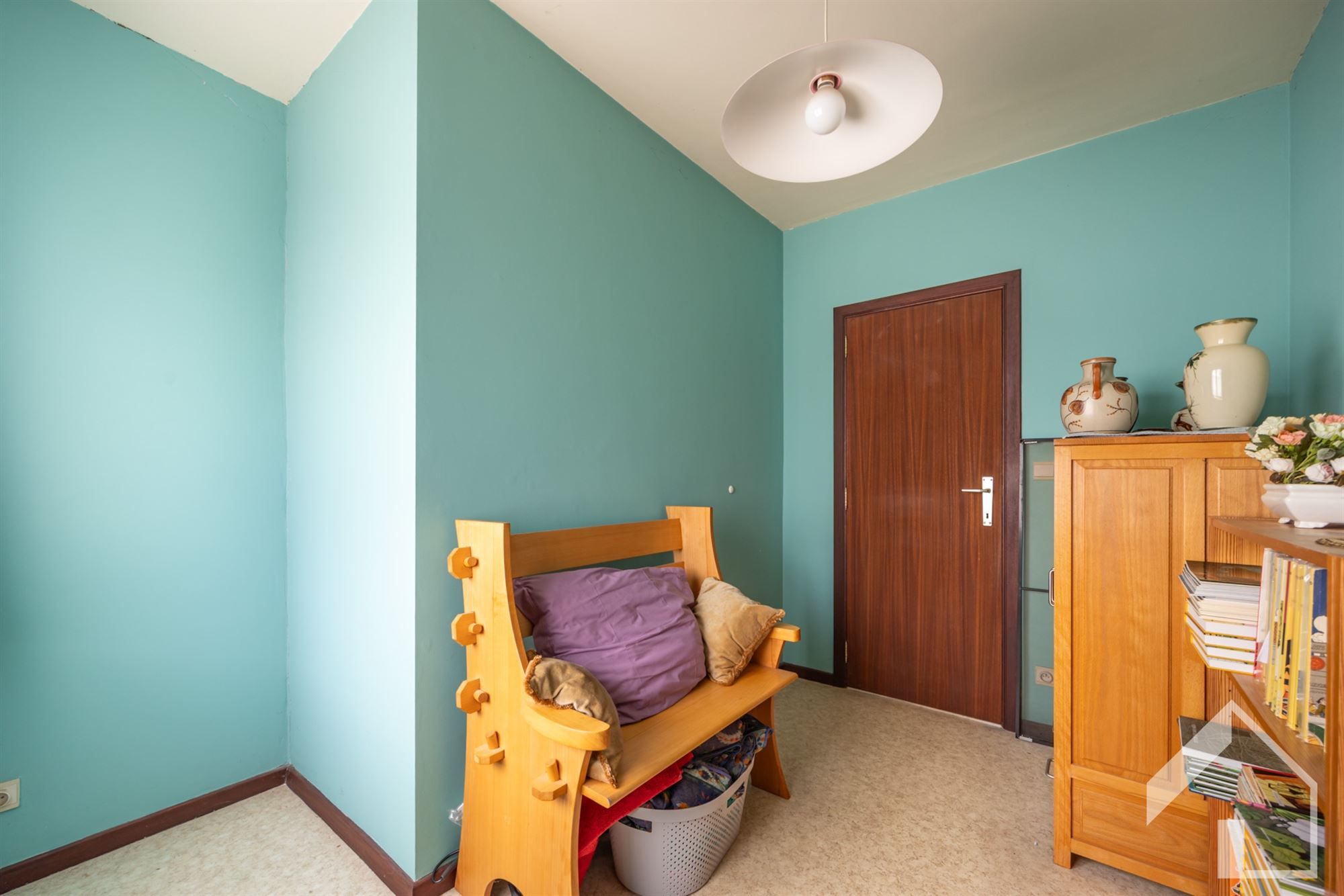 Te renoveren woning op toplocatie! foto 11