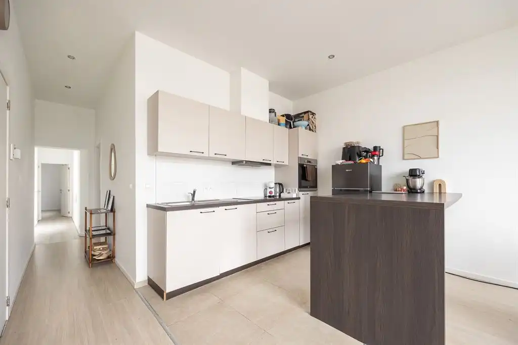 Lichtrijk appartement op het bovenste verdiep foto 4