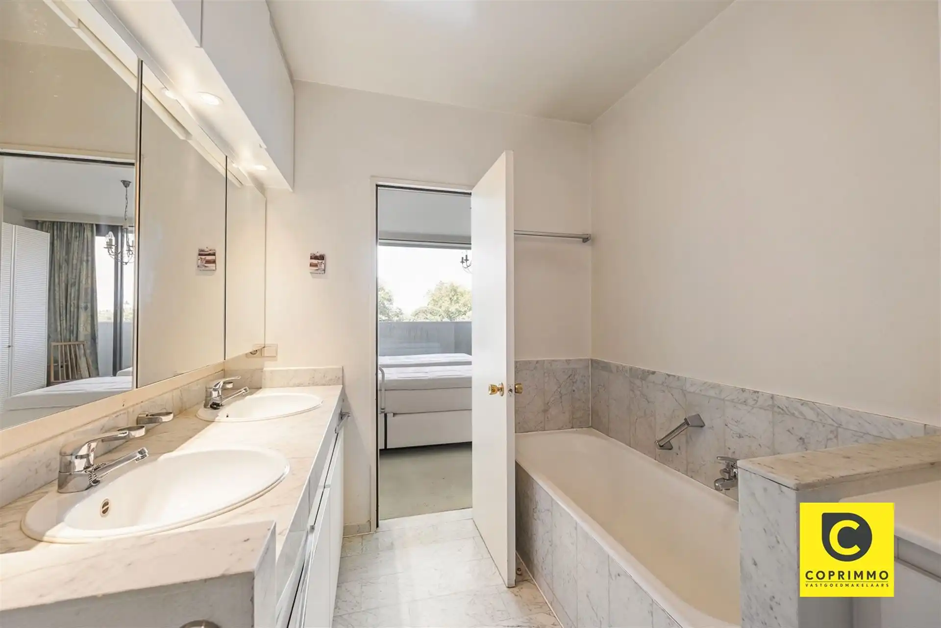 Riant hoekappartement met uitzonderlijk uitzicht! foto 17