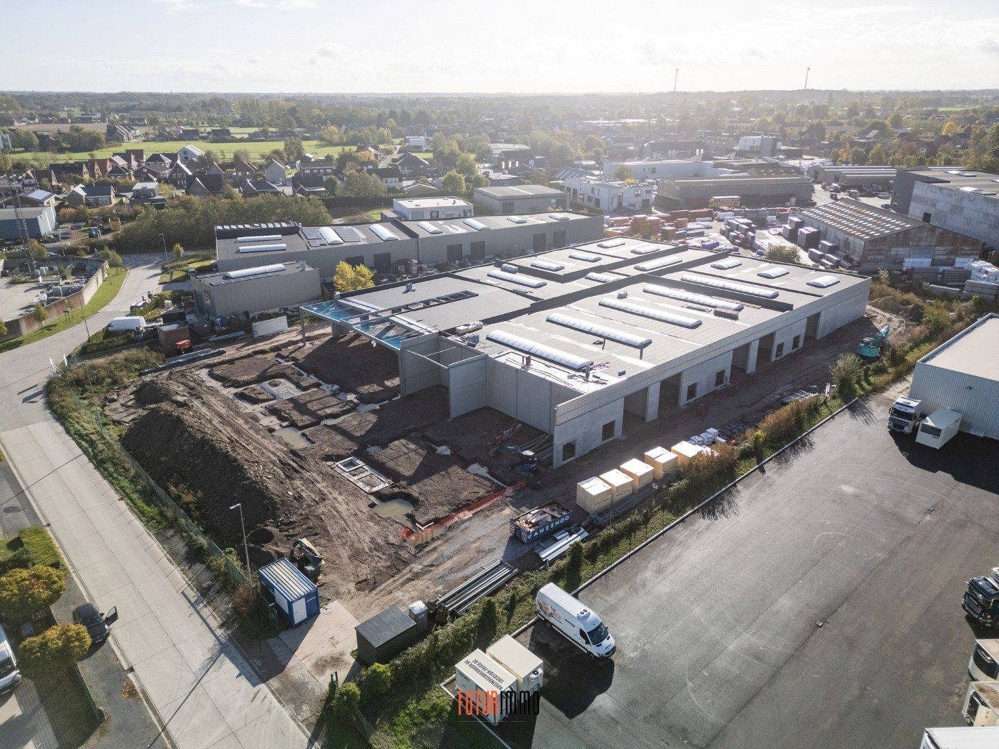 KMO-unit - (loods + kantoor) foto 3