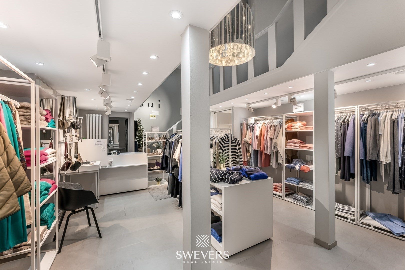 Uniek handelspand op TOPlocatie in hartje Sint-Truiden foto 11