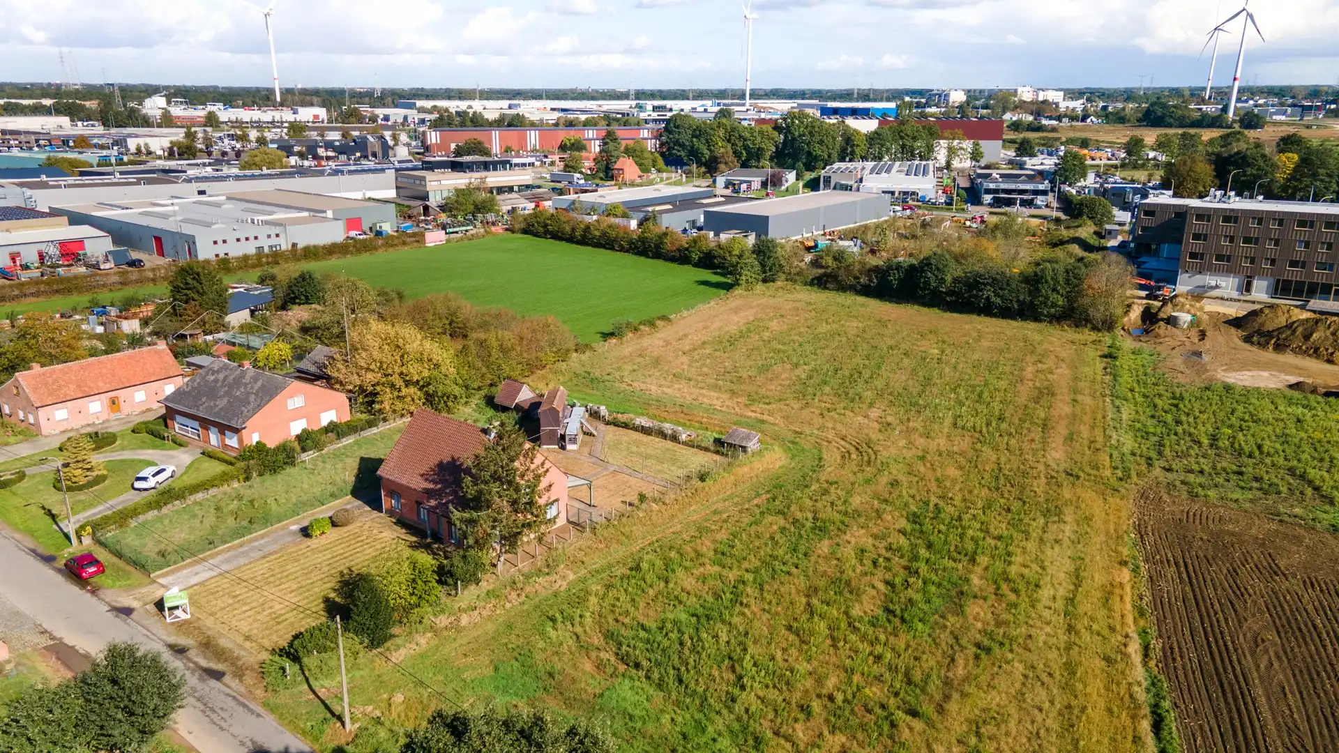 Gelijkvloerse woning op een perceel van 10180m²! foto 25