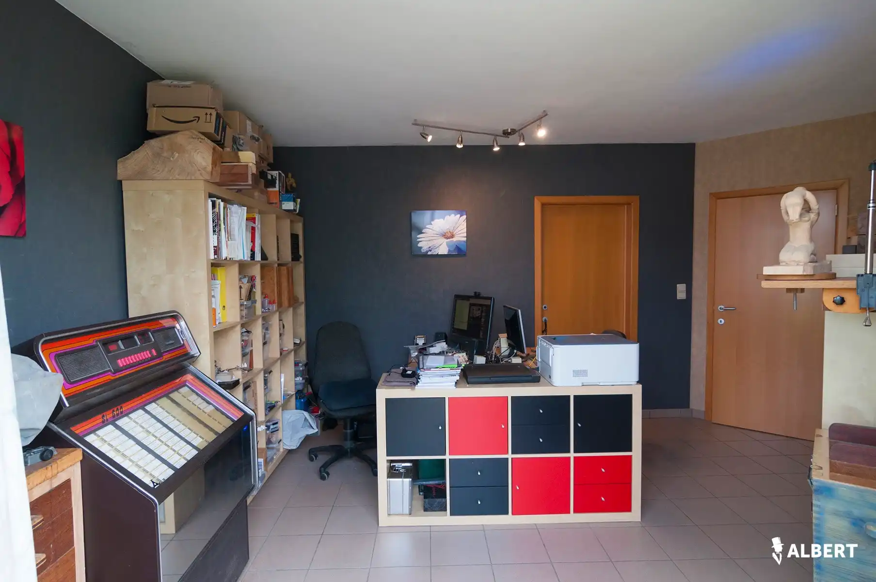  Ruime woning van 239m² op groot perceel  in Diepenbeek! foto 15