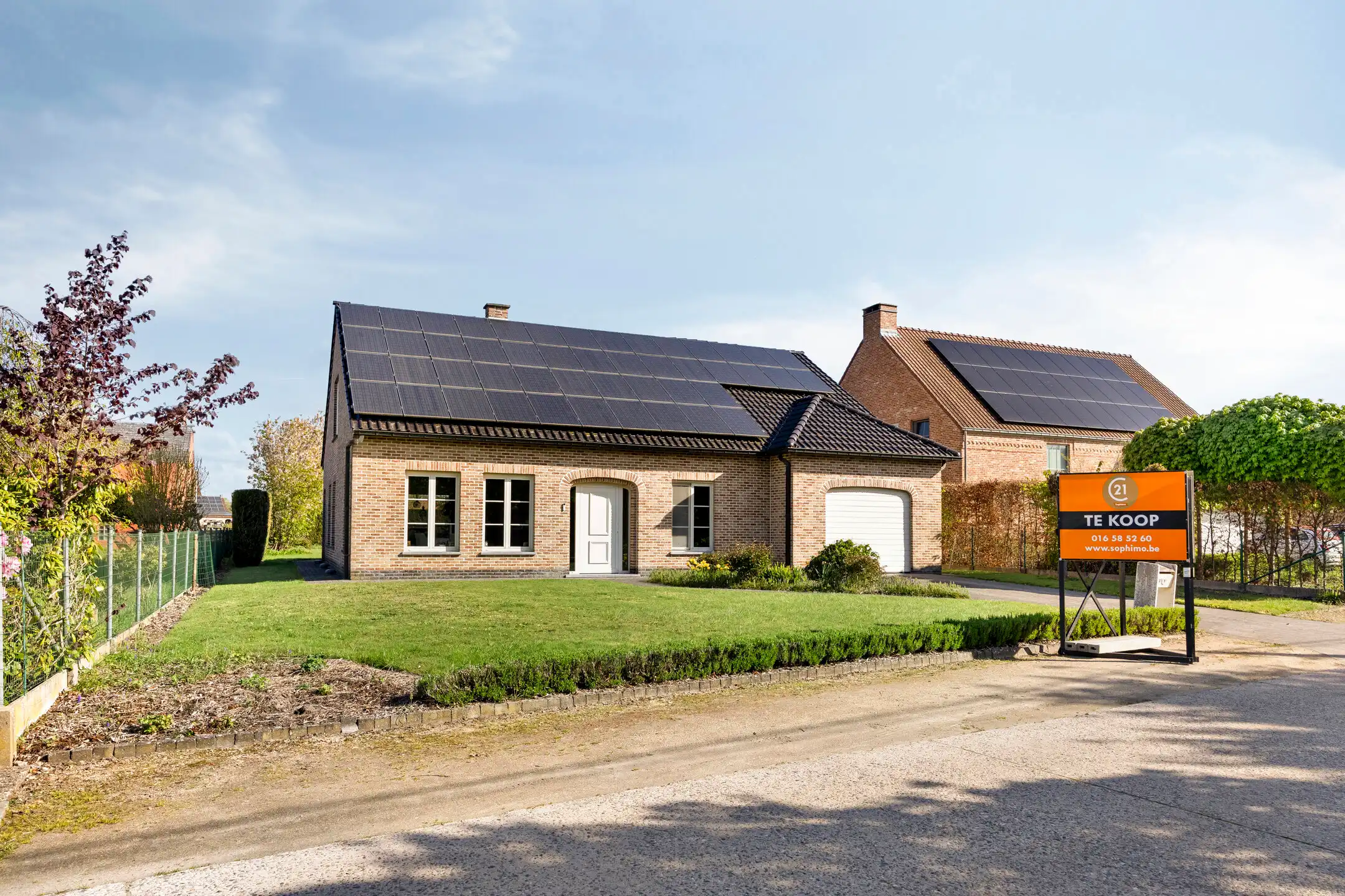 Rustig gelegen energiezuinige instapklare villa foto {{pictureIndex}}