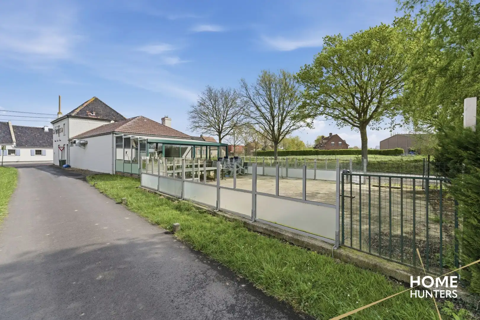 Unieke horecakans met enorme visibiliteit en potentieel – De Tommies, Dikkebusseweg 341 foto 35