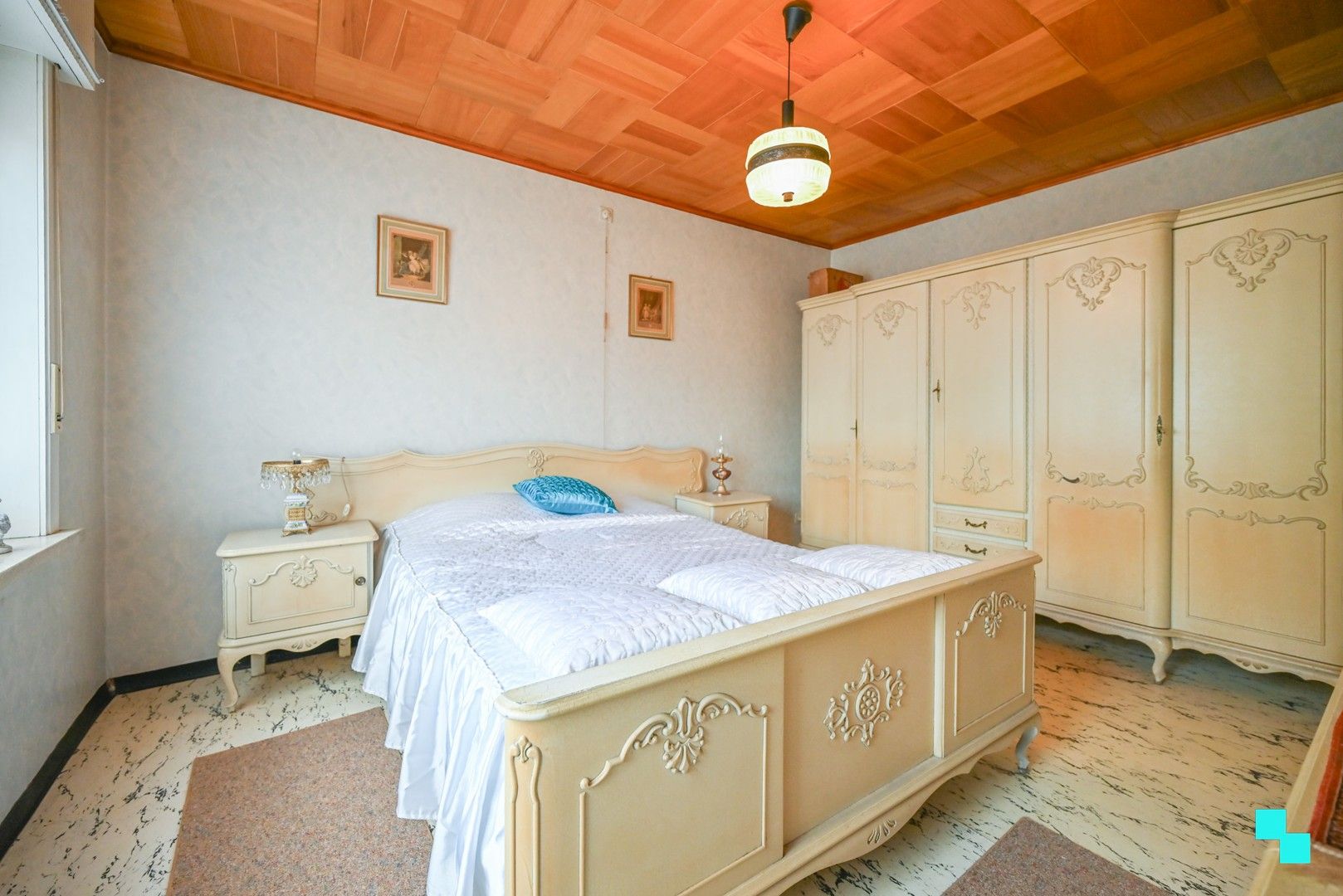 Halfopen bebouwing in rustige woonwijk te Ledegem foto 23