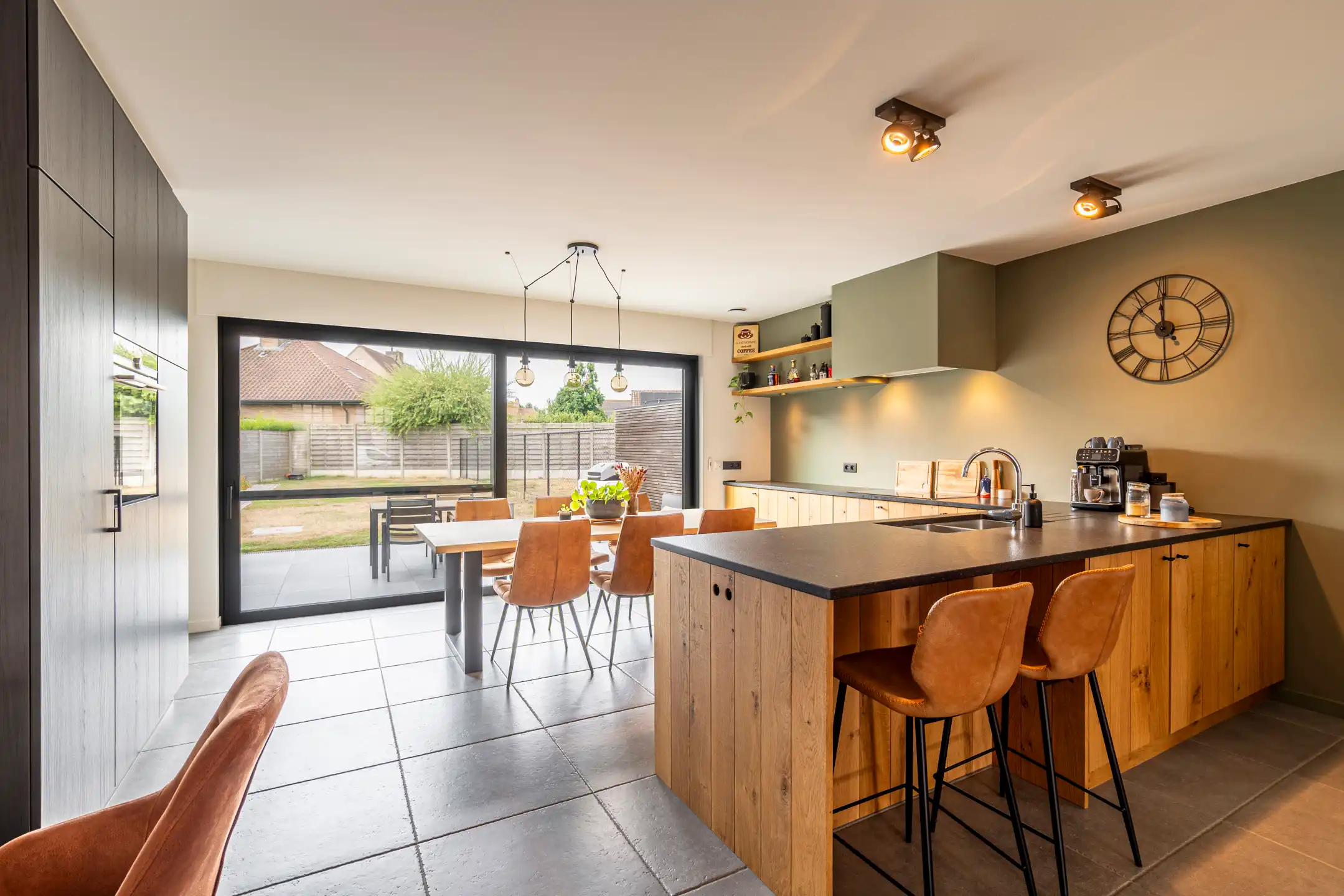 Moderne en energiezuinige gezinswoning te Rijkevorsel foto 9
