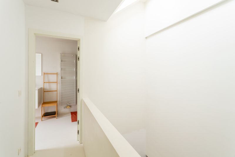 Prachtige instapklare woning met zee van ruimte, ruime tuin!!! foto 20