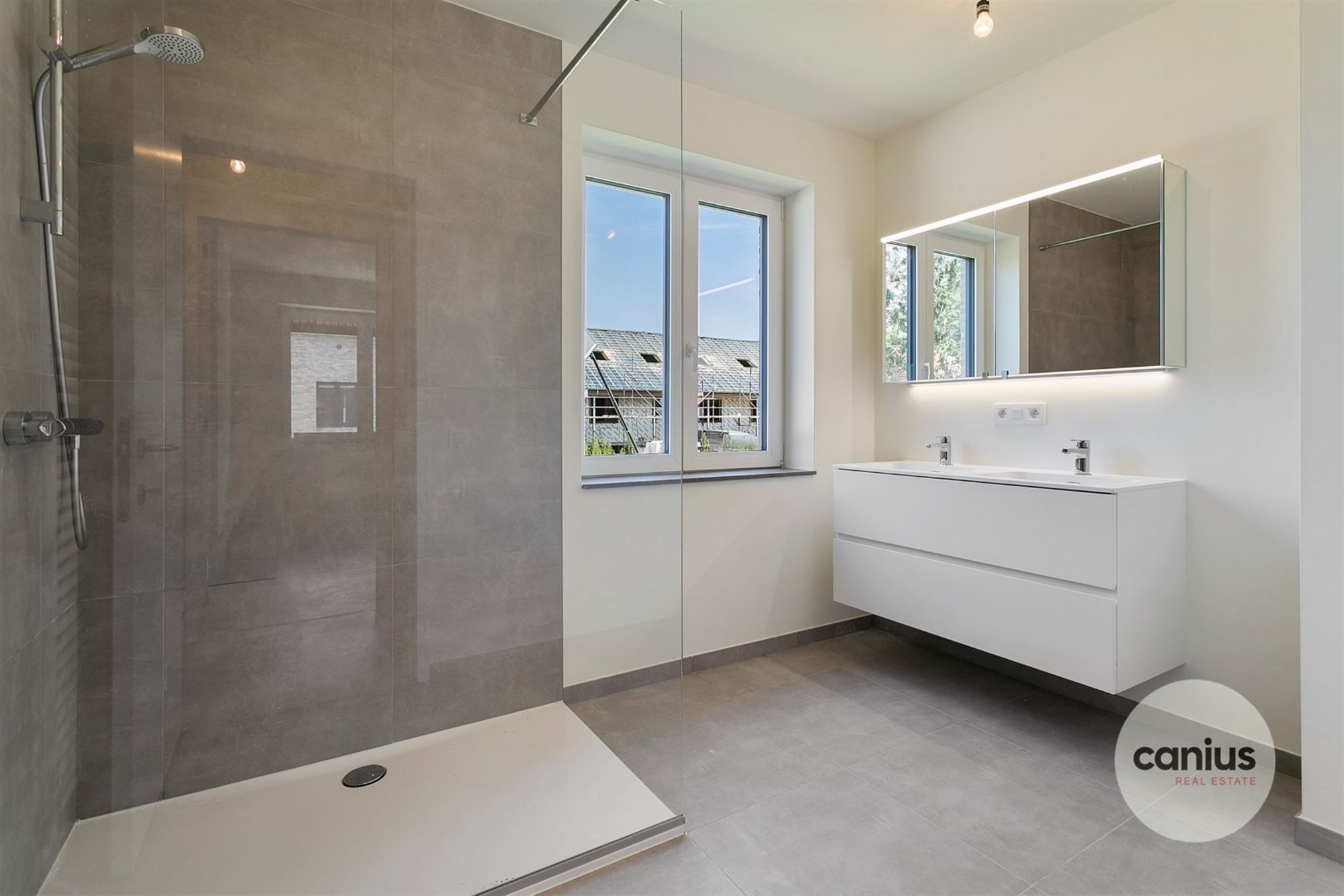 ENERGIEZUINIGE WONING MET 2 SLKS + TUIN foto 13
