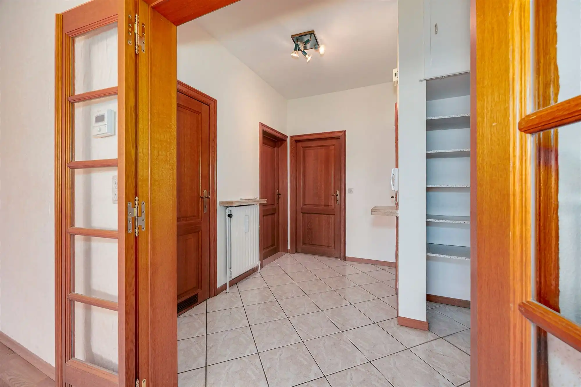 Appartement met terras en garagebox te Wilrijk foto 8