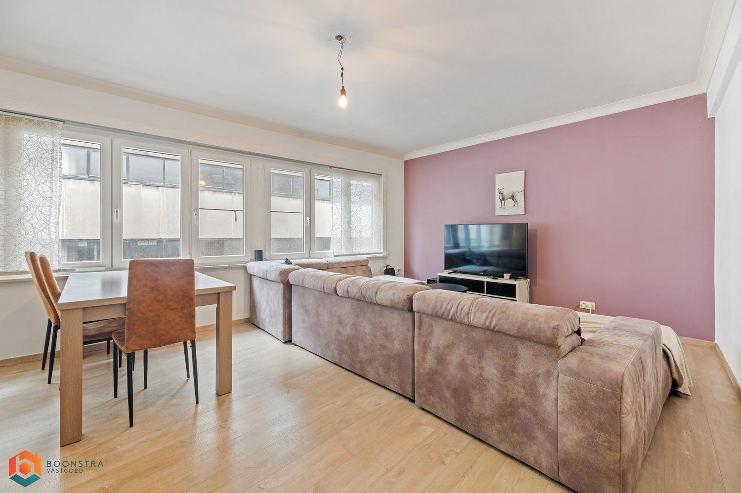 Instapklaar appartement met 1 slpkr te hartje Mechelen foto {{pictureIndex}}