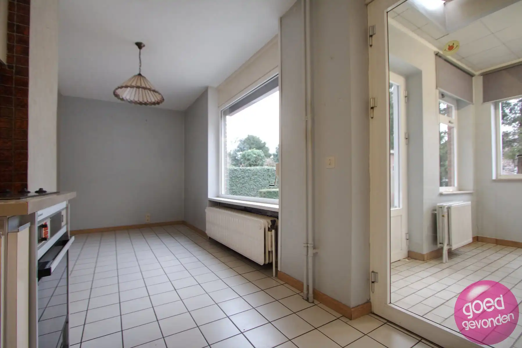 HOB - 3 SLK - TERRAS - TUIN - GARAGE - RUSTIG en CENTRAAL foto 14