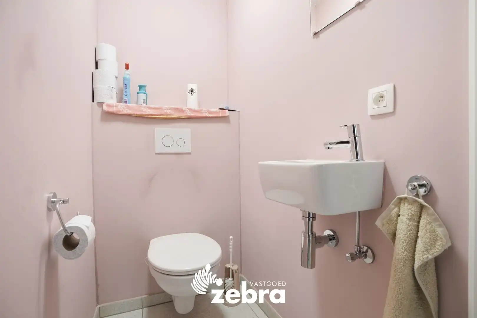 Instapklaar appartement met 2 slaapkamers en terrassen op topligging in Tielt! foto 16